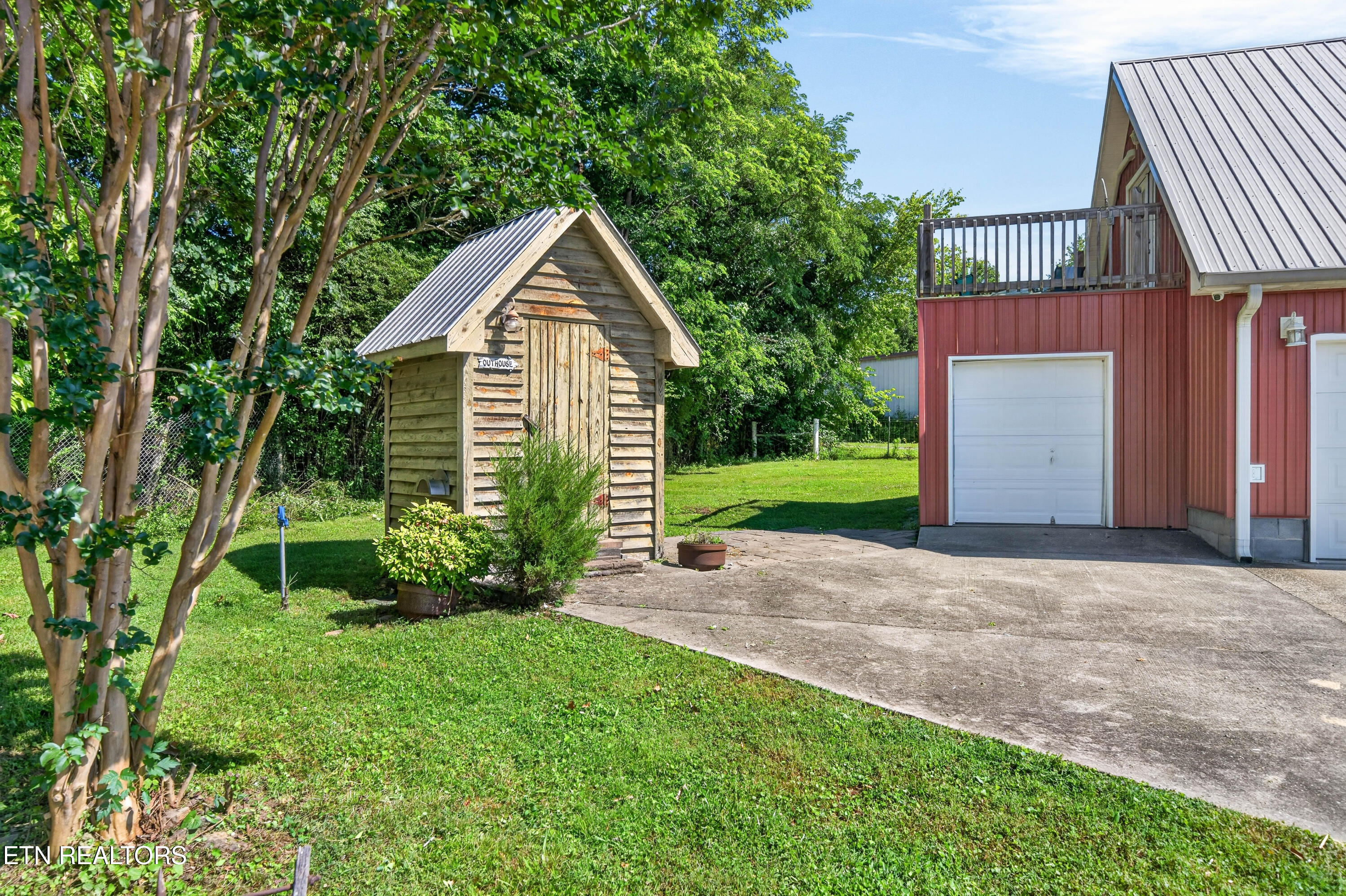 105 Foothills Road Pikeville TN 37367