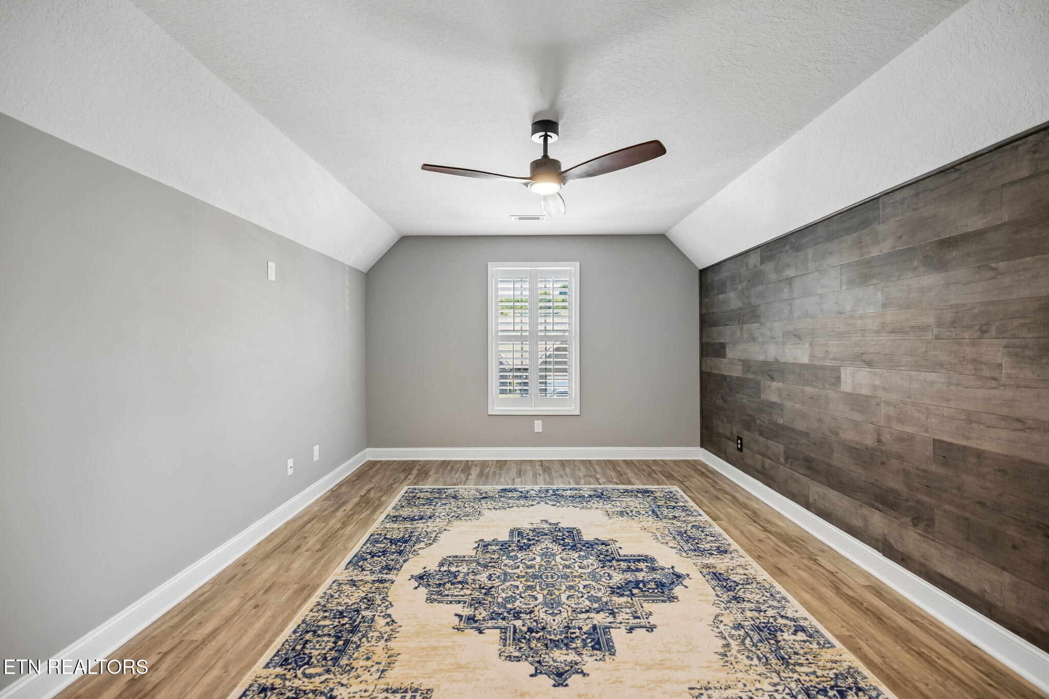 12349 Chirping Bird Lane Knoxville TN 37932