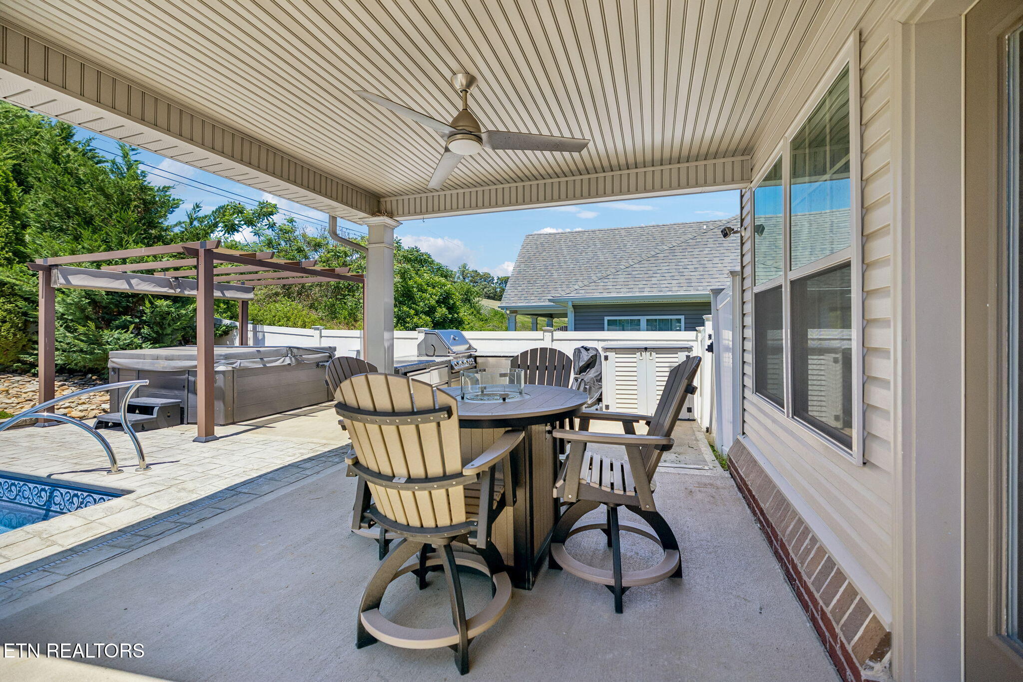12349 Chirping Bird Lane Knoxville TN 37932