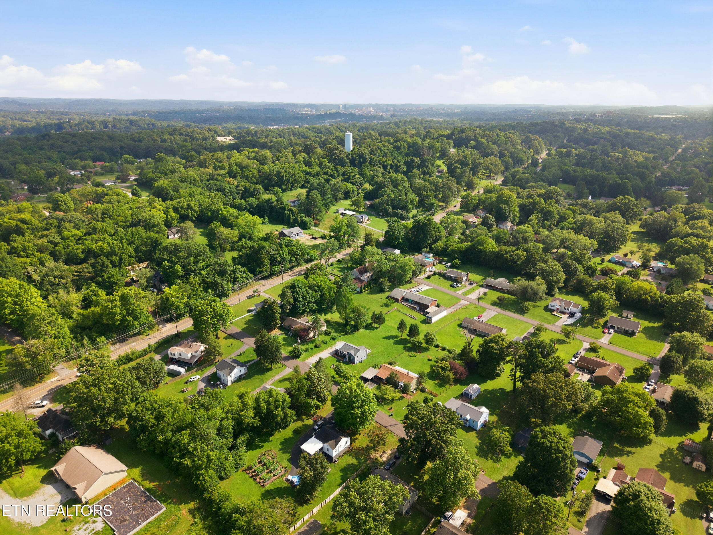 2905 Atoka Lane Knoxville TN 37917