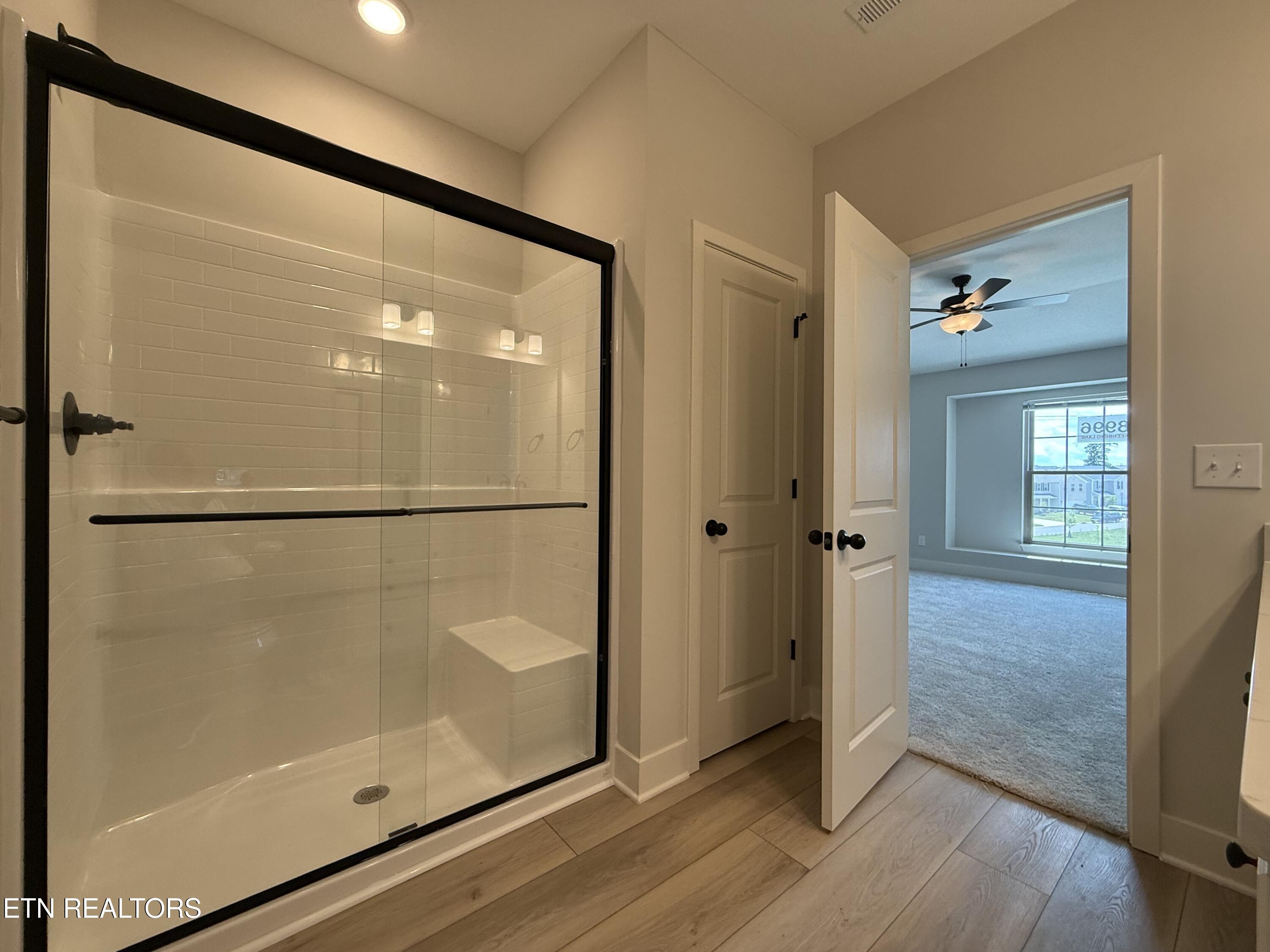 8996 Keenberg Lane Knoxville TN 37931
