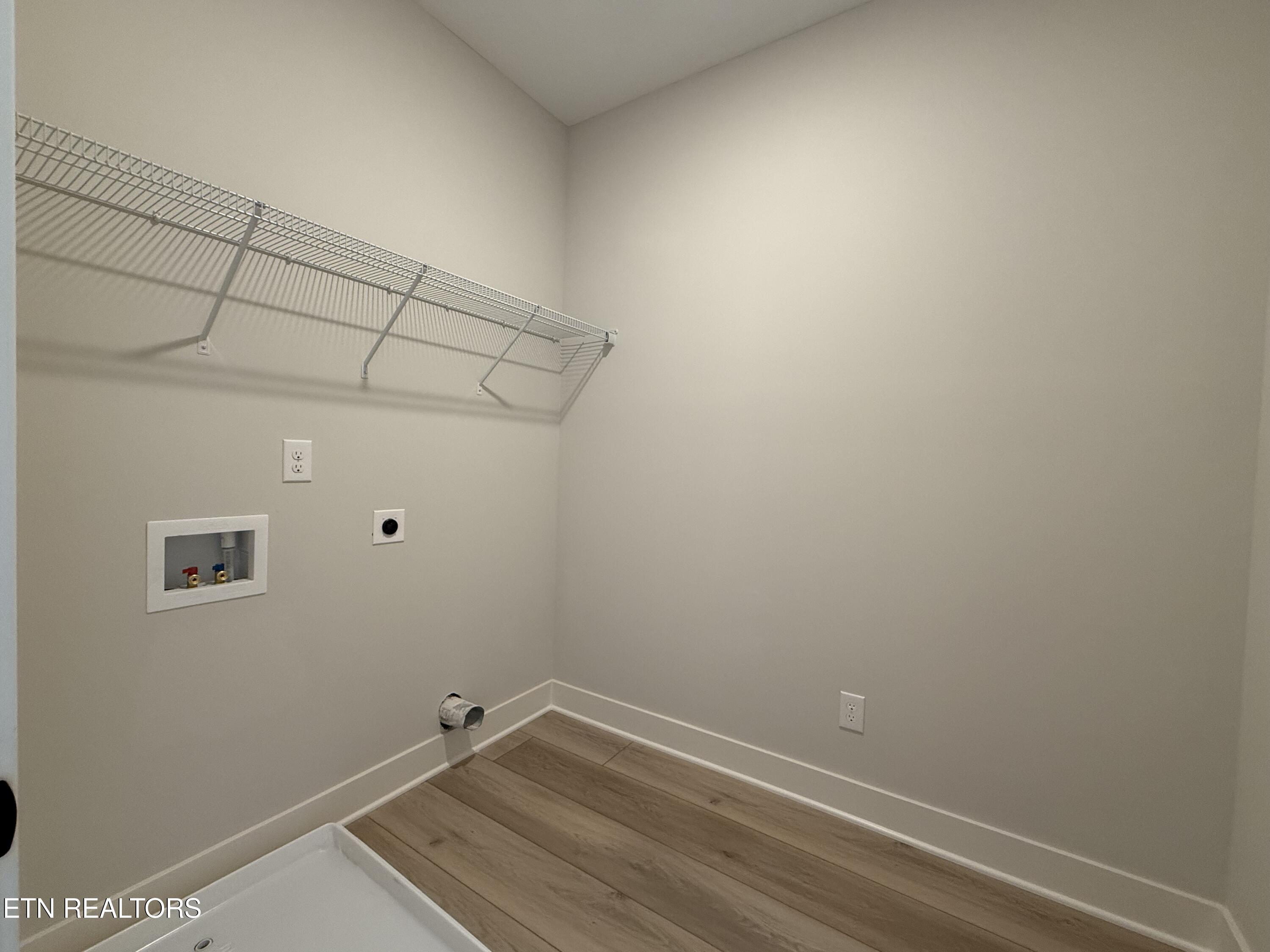 8996 Keenberg Lane Knoxville TN 37931