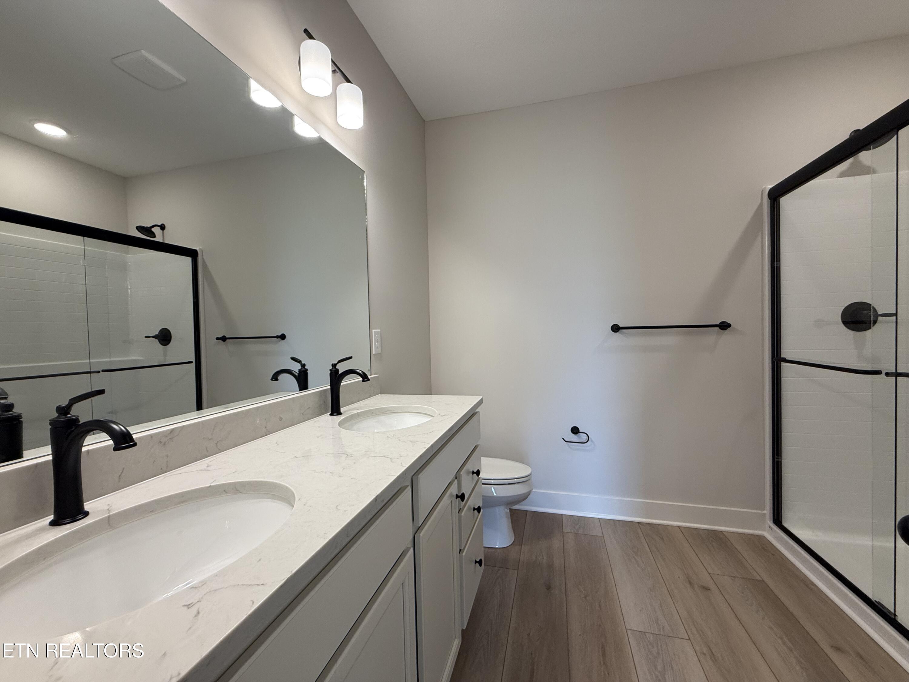 8996 Keenberg Lane Knoxville TN 37931
