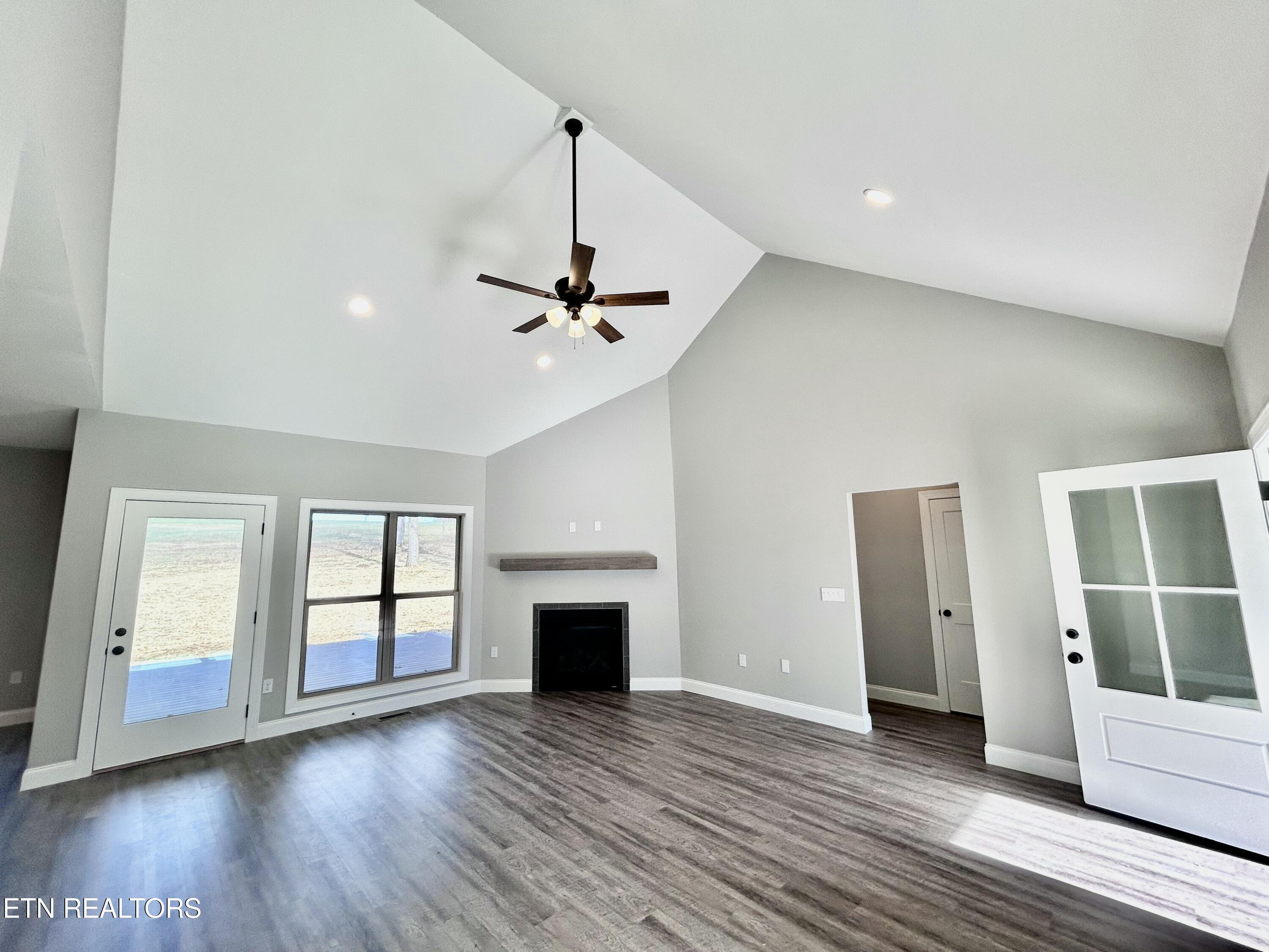 5035 Cheyenne Drive Crossville TN 38572