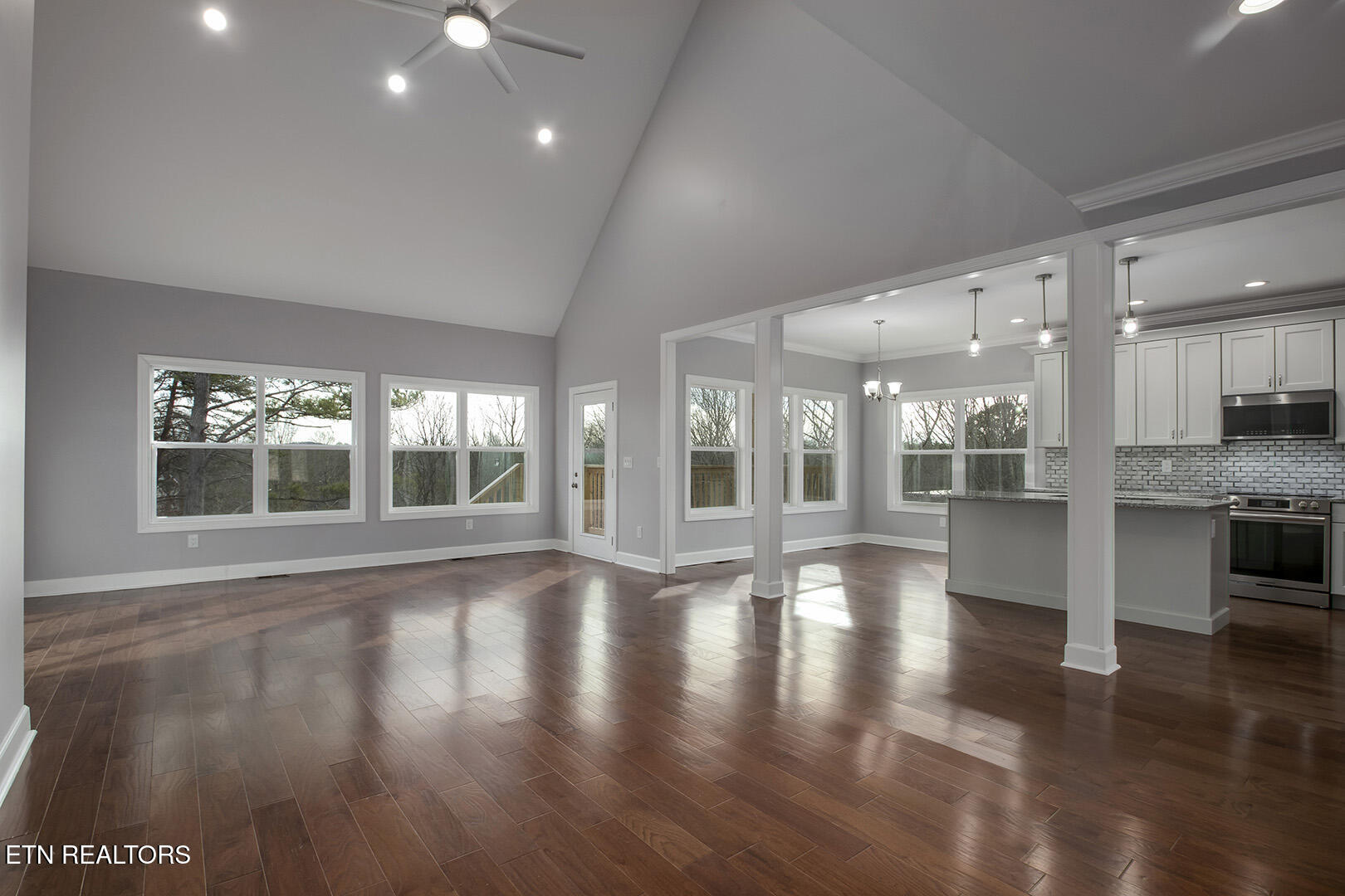 168 Amohi Way Loudon TN 37774