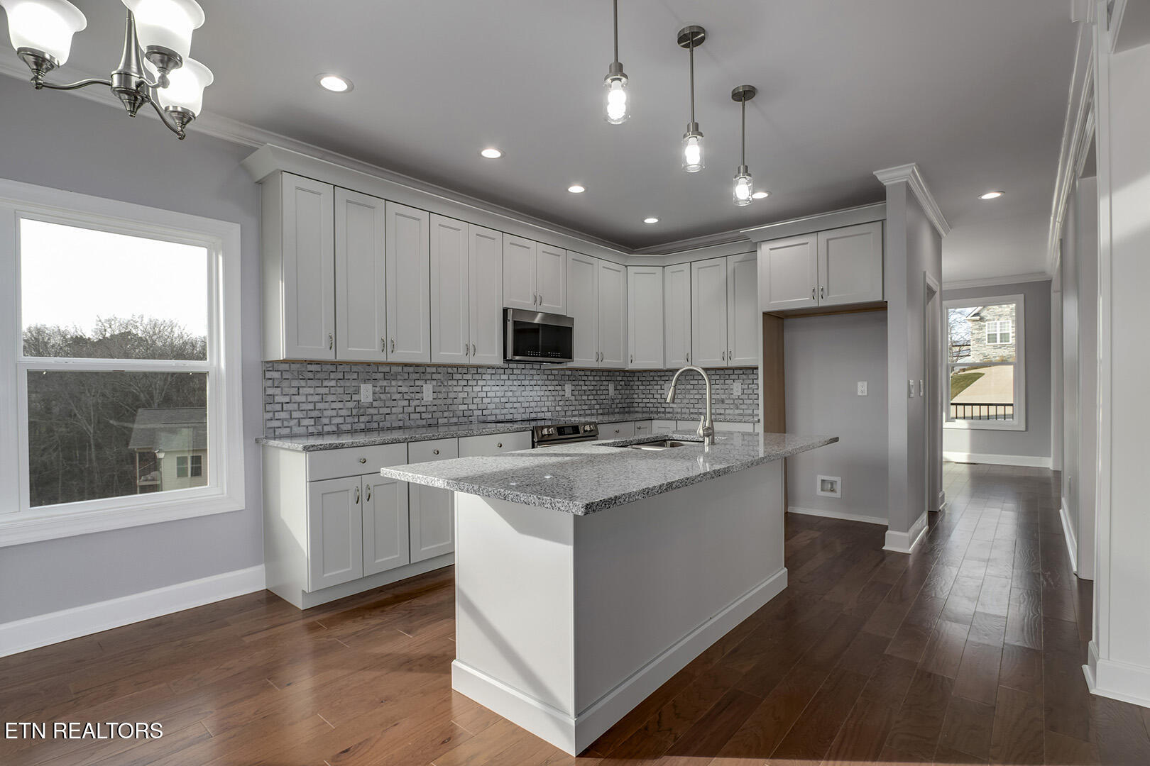 168 Amohi Way Loudon TN 37774