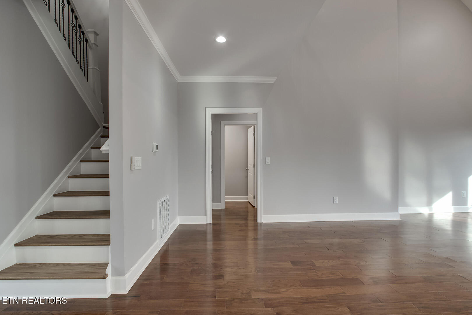 168 Amohi Way Loudon TN 37774