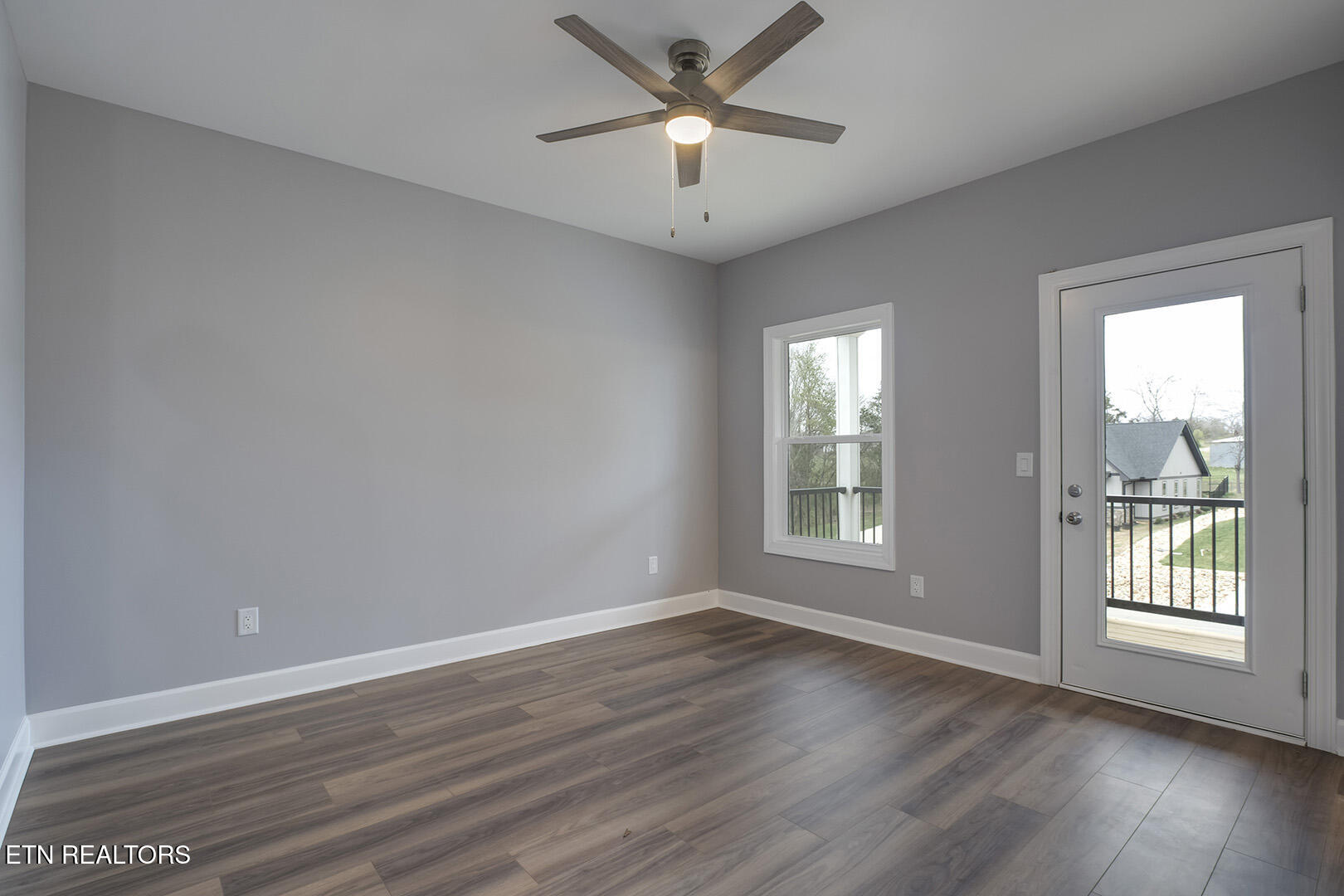 168 Amohi Way Loudon TN 37774