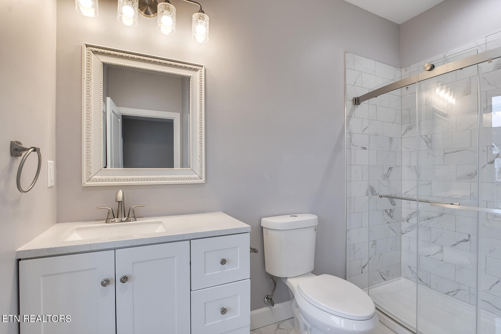 168 Amohi Way Loudon TN 37774