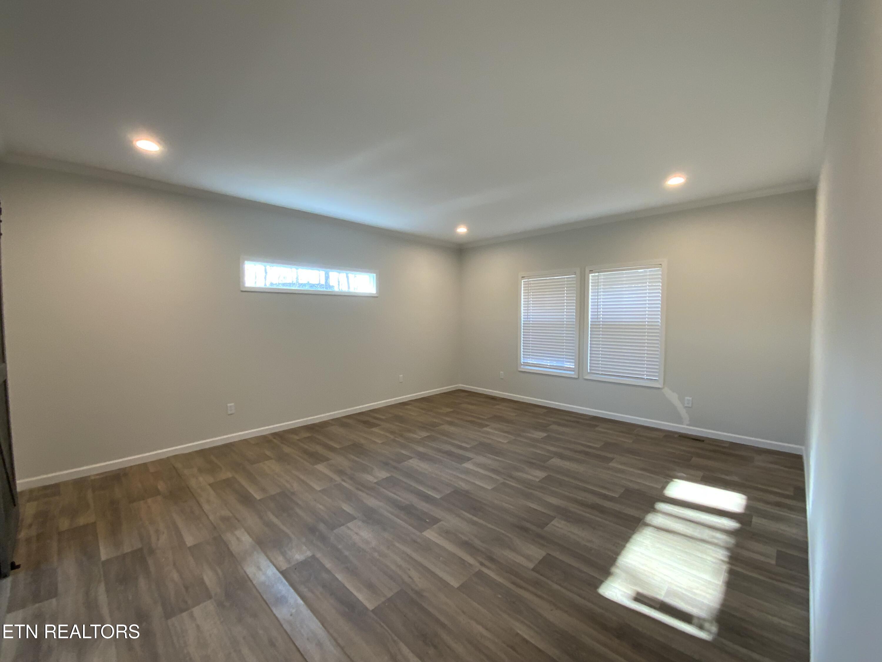436 Pilot Mountain Road Lancing TN 37770