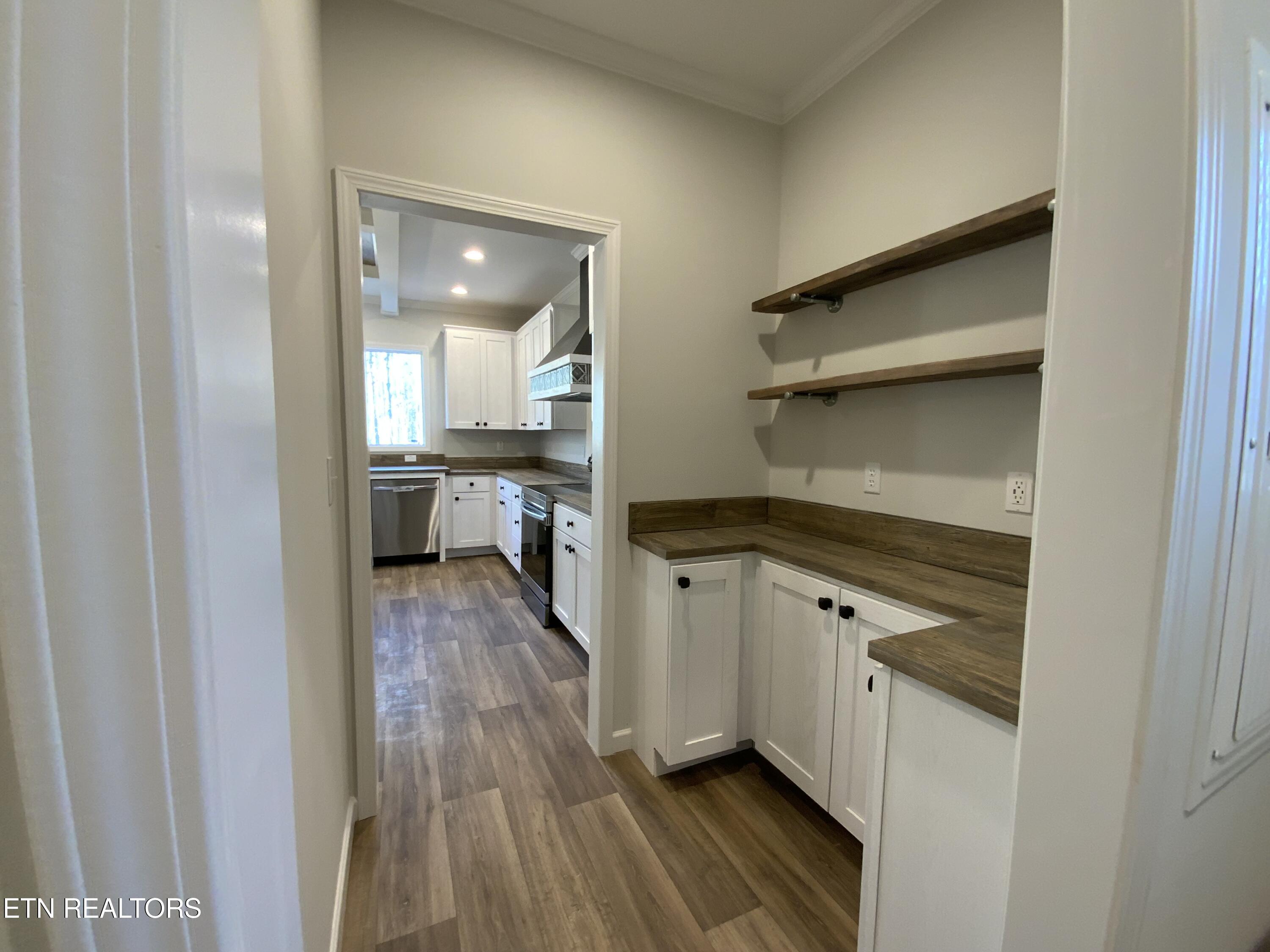436 Pilot Mountain Road Lancing TN 37770