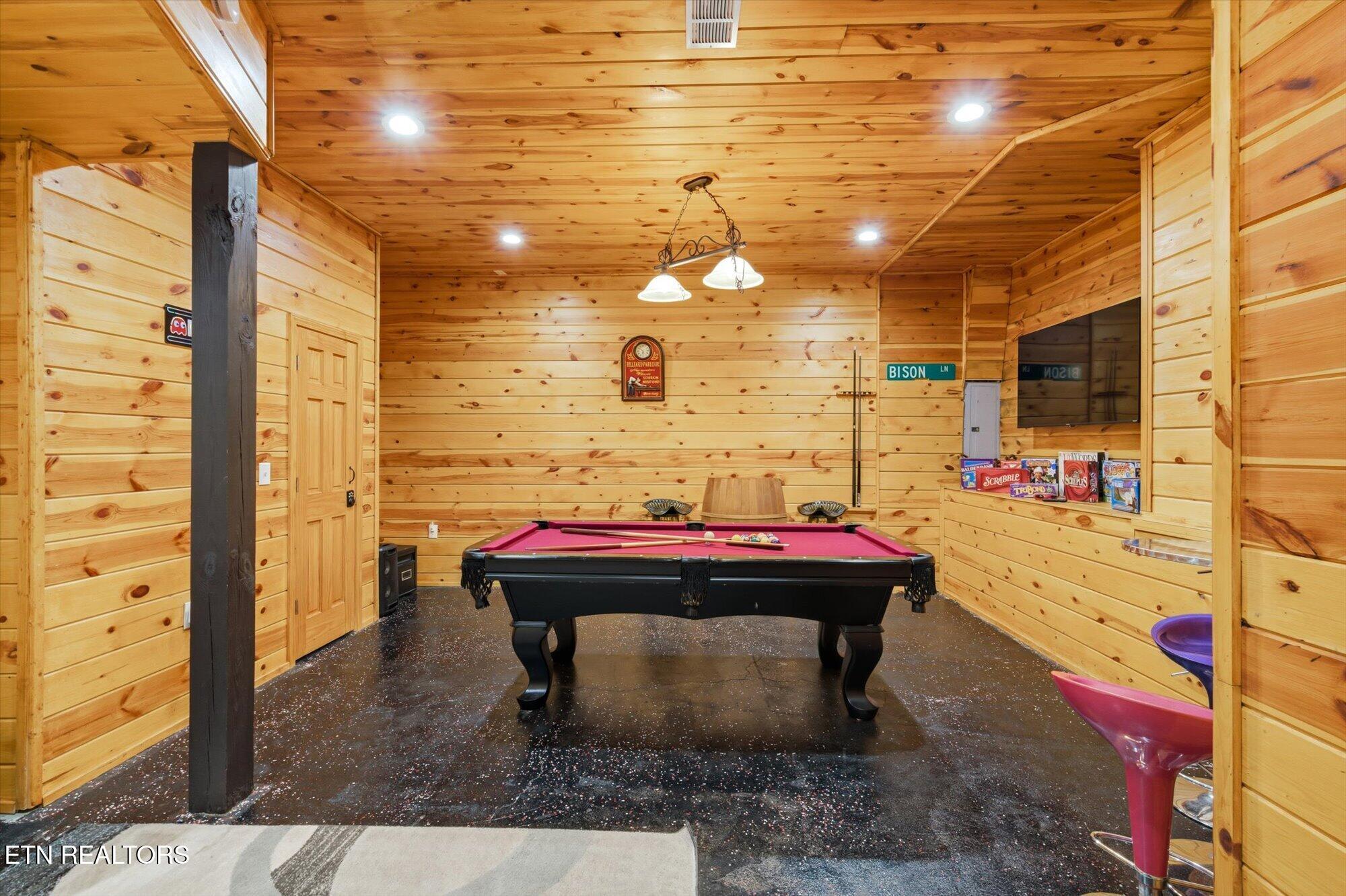 333 Sugar View Drive Sevierville TN 37876
