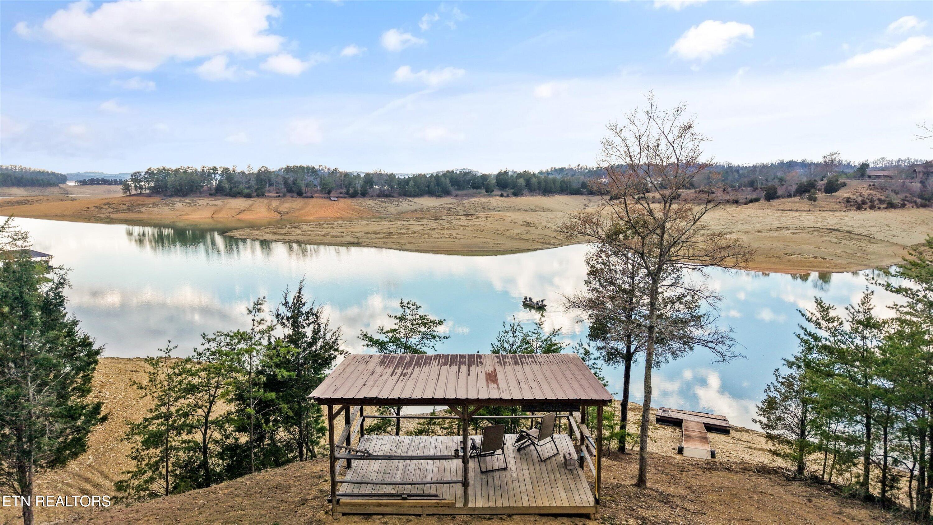 2739 Windy Cove Way Sevierville TN 37876