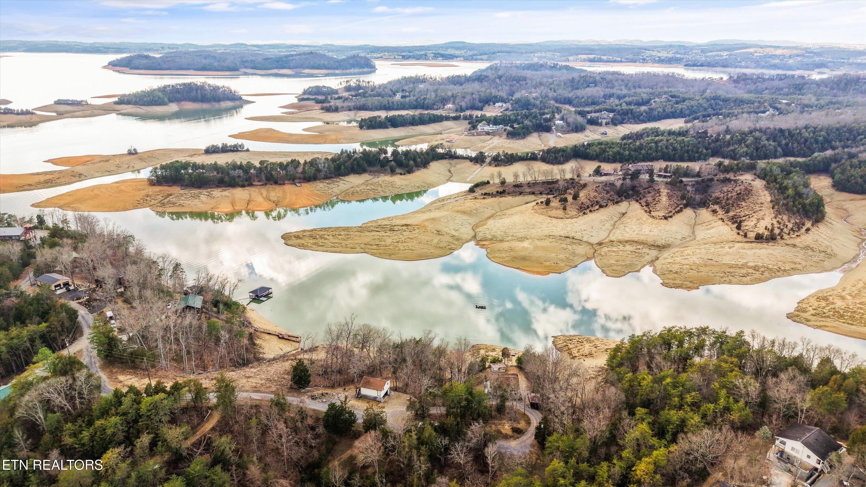 2739 Windy Cove Way Sevierville TN 37876