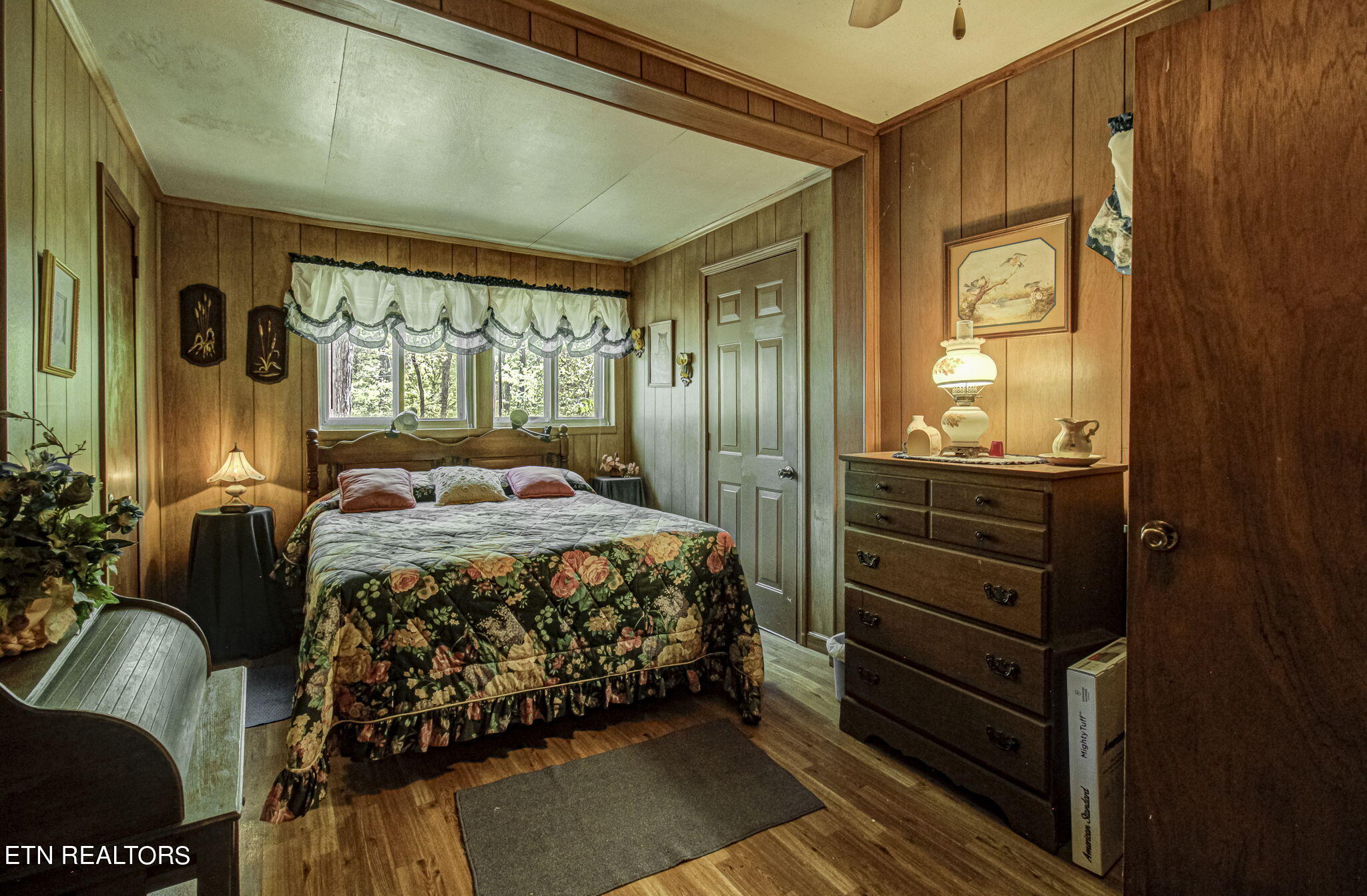 1909 Cheyene Trail Dandridge TN 37725
