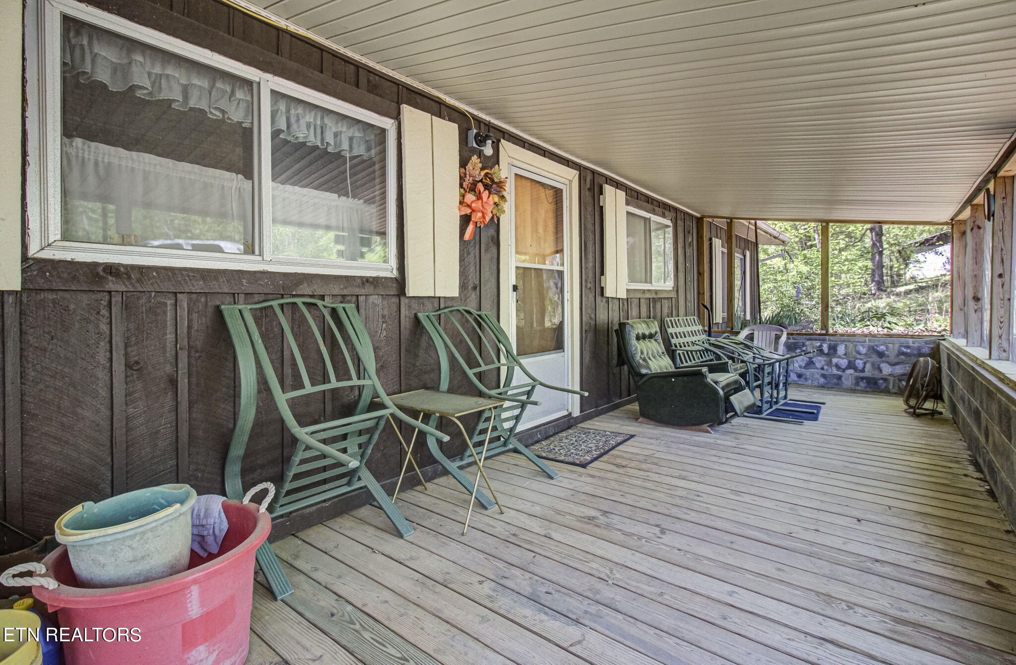 1909 Cheyene Trail Dandridge TN 37725