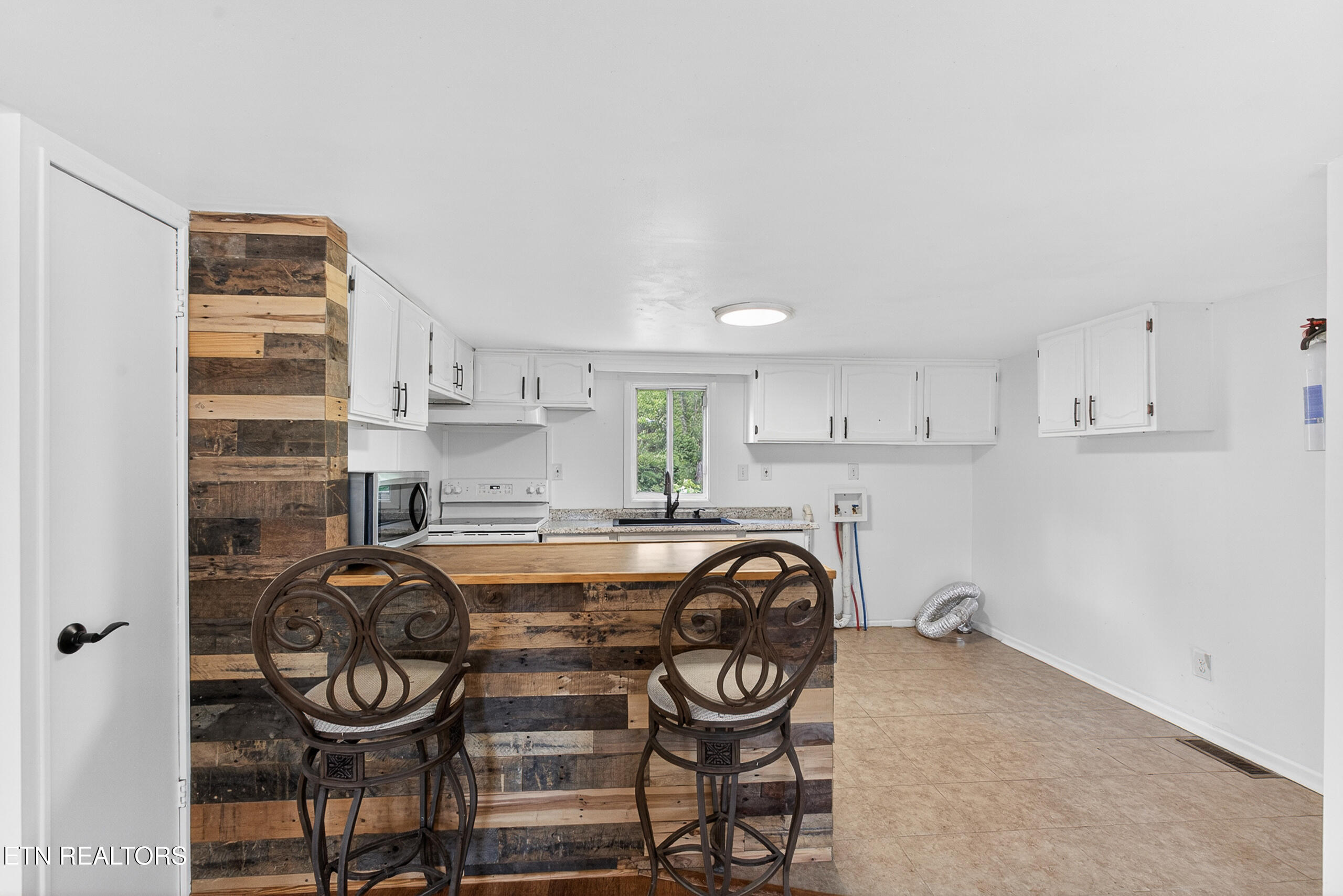 180 Johnson Road Oak Ridge TN 37830