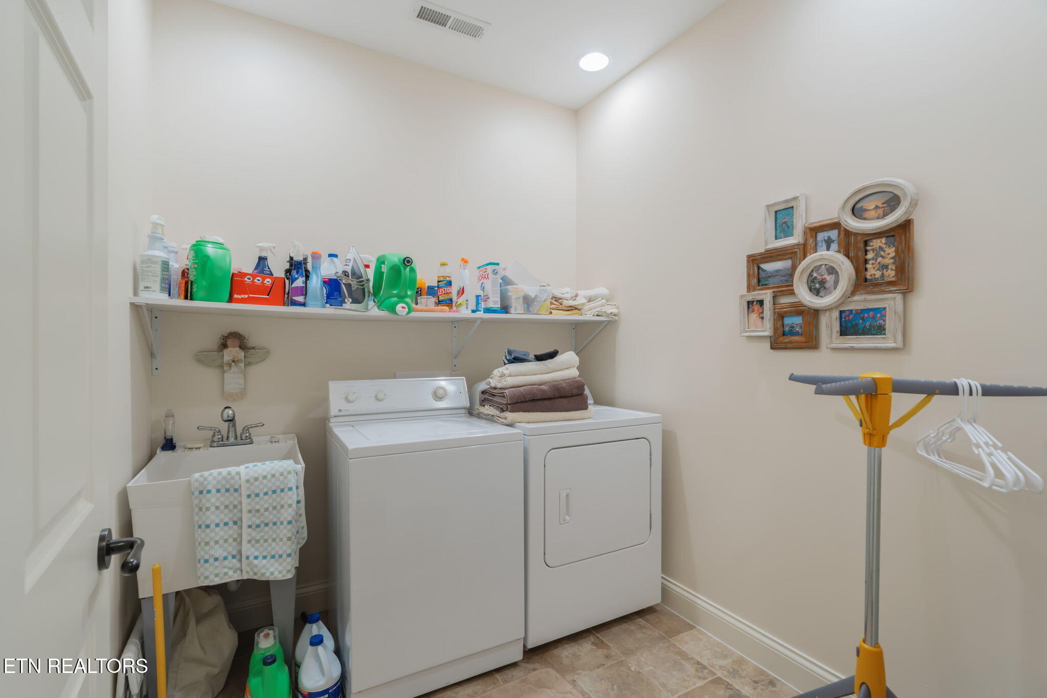 1466 Eagle Furnace Road Rockwood TN 37854