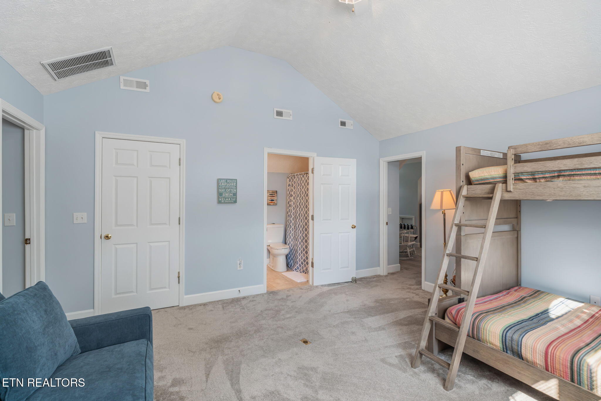 1089 Big Creek Road Lafollette TN 37766