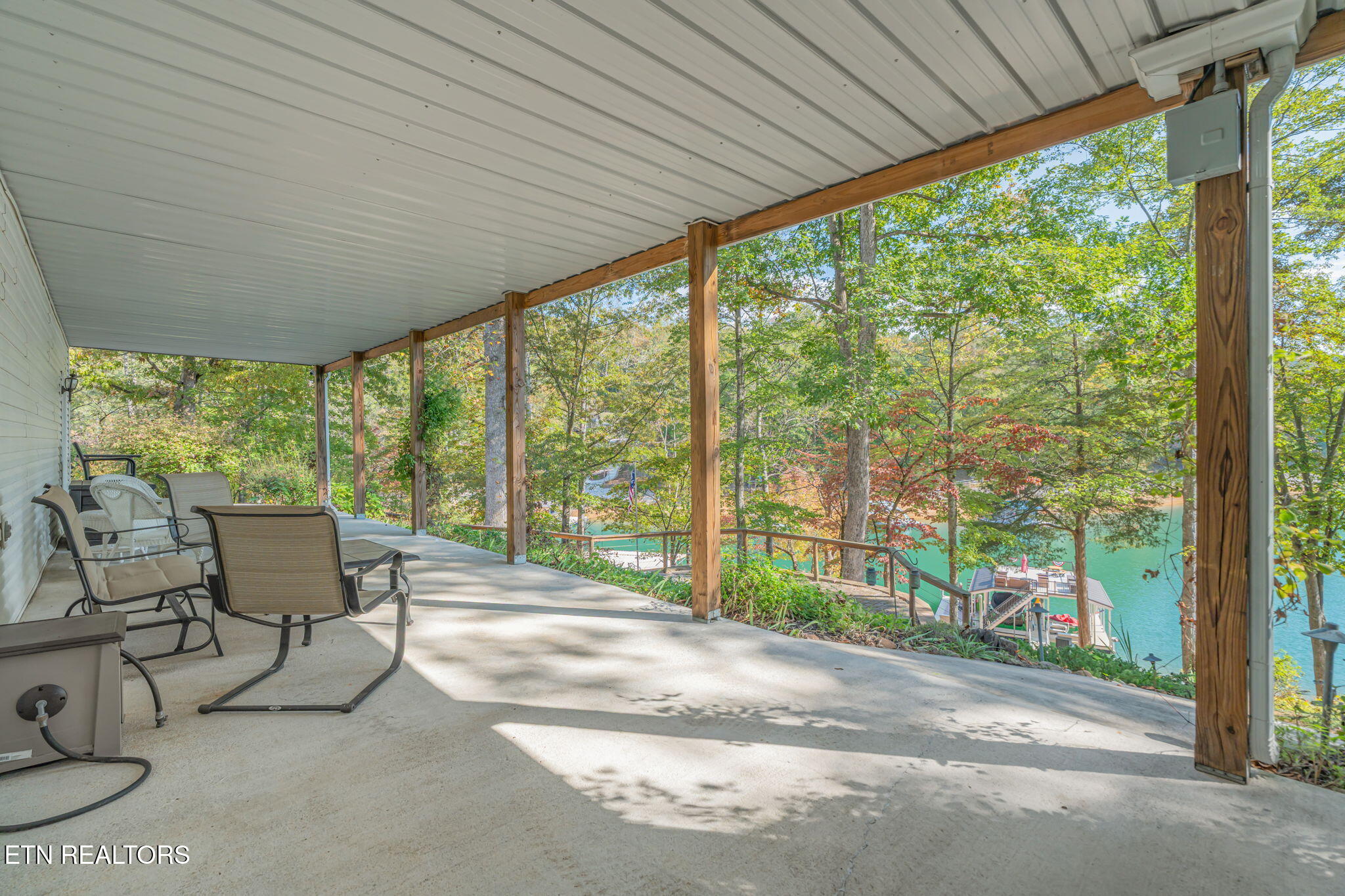 1089 Big Creek Road Lafollette TN 37766