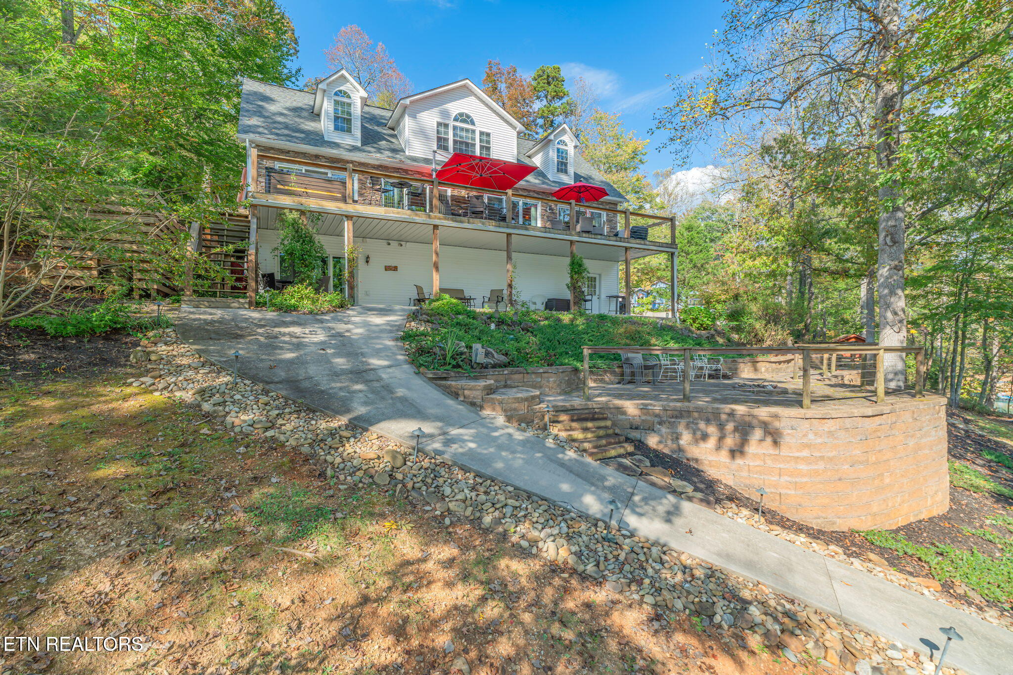 1089 Big Creek Road Lafollette TN 37766