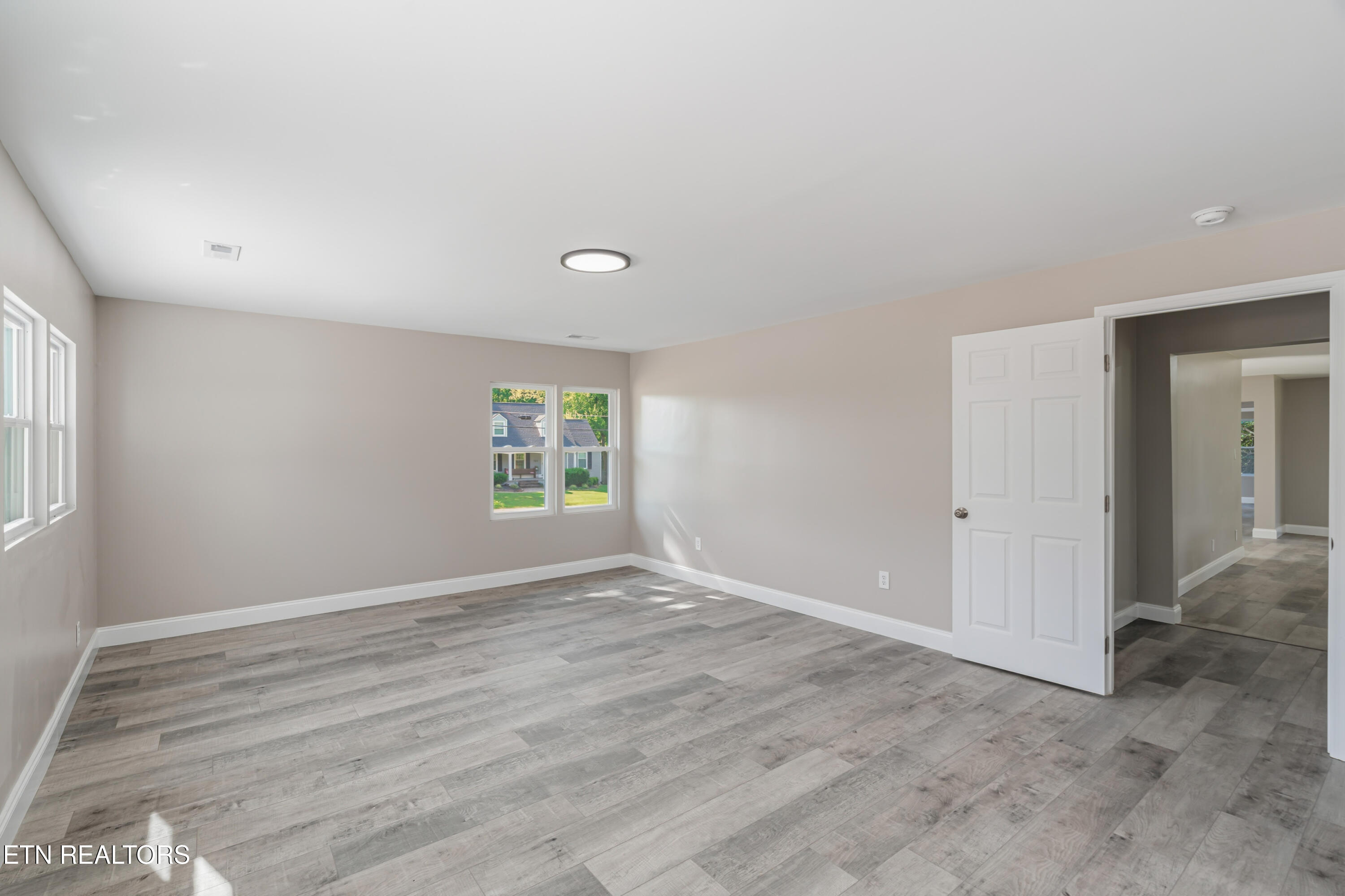 349 Land Oak Road Knoxville TN 37922