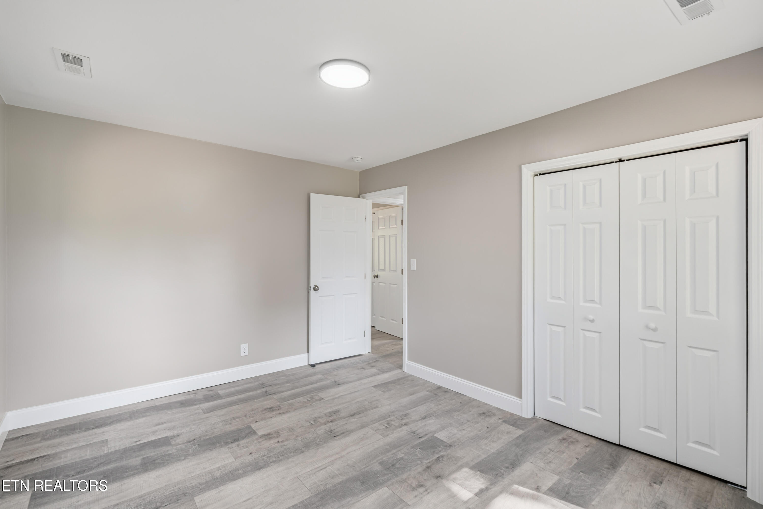 349 Land Oak Road Knoxville TN 37922