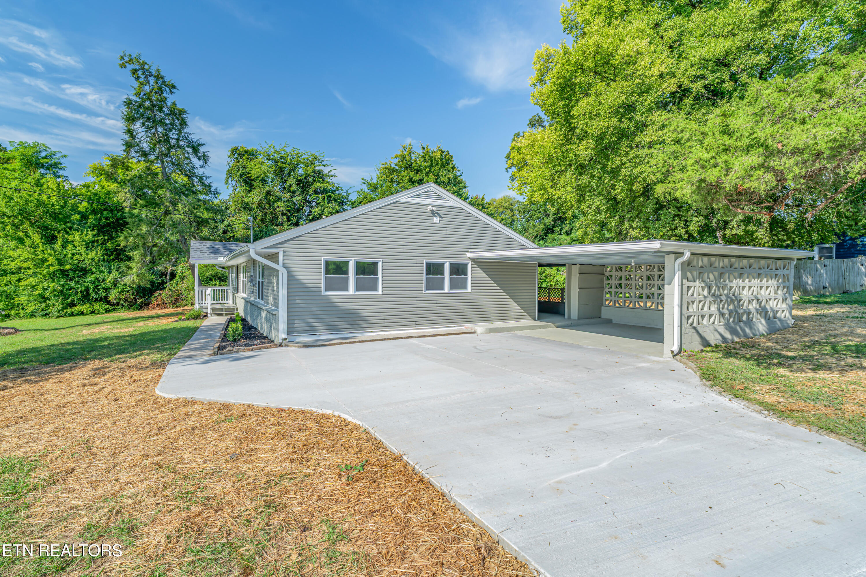 349 Land Oak Road Knoxville TN 37922