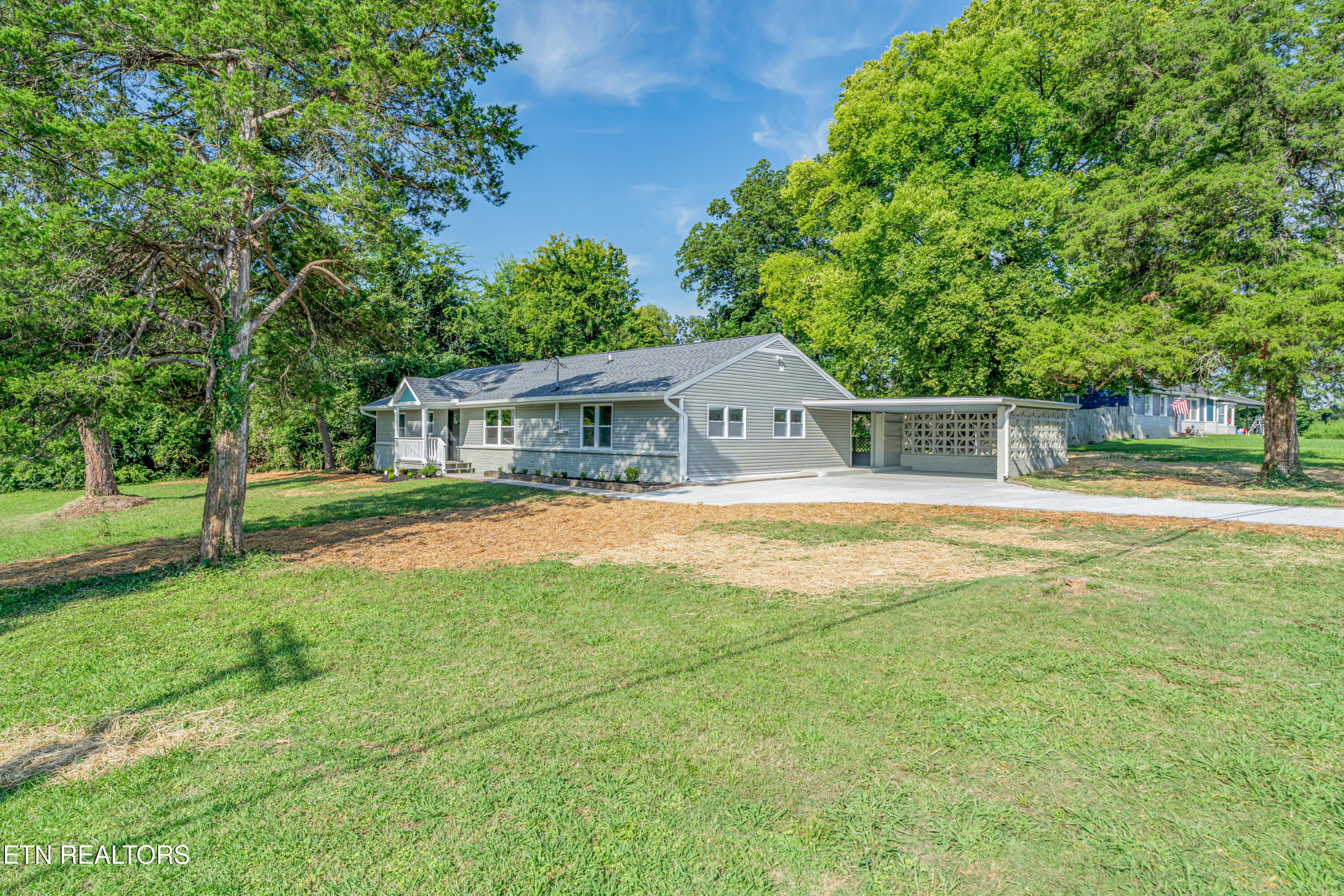 349 Land Oak Road Knoxville TN 37922