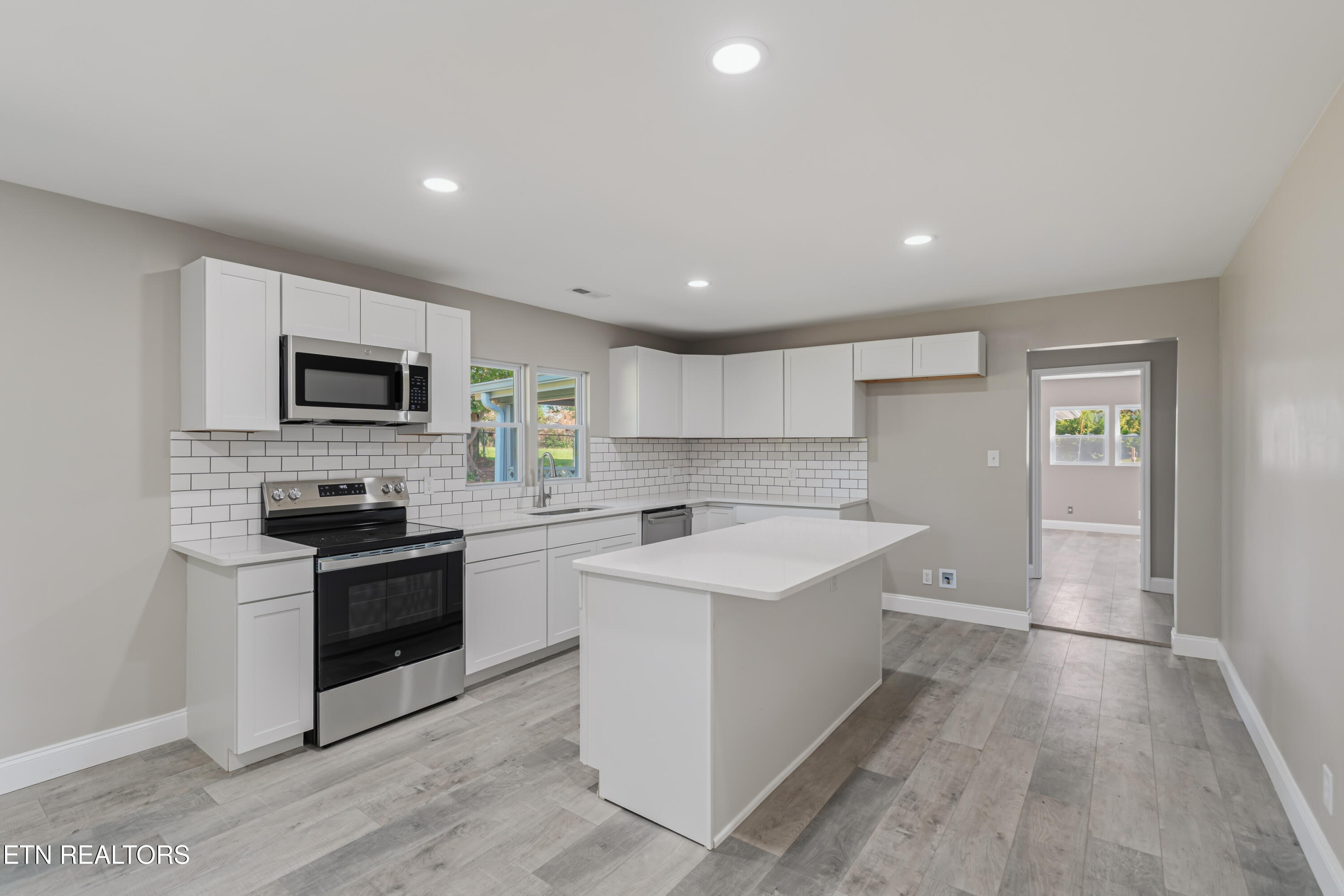 349 Land Oak Road Knoxville TN 37922