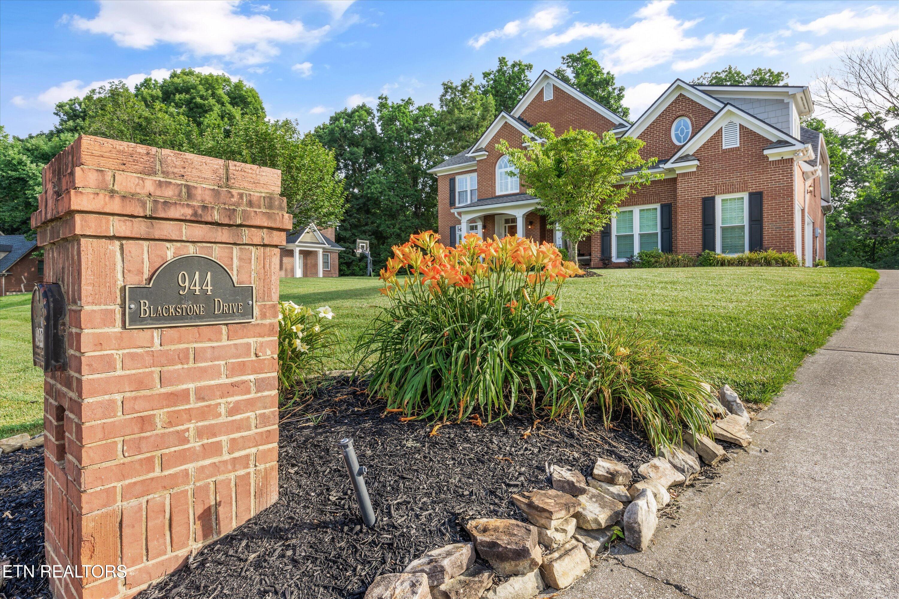 944 Blackstone Drive Knoxville TN 37934