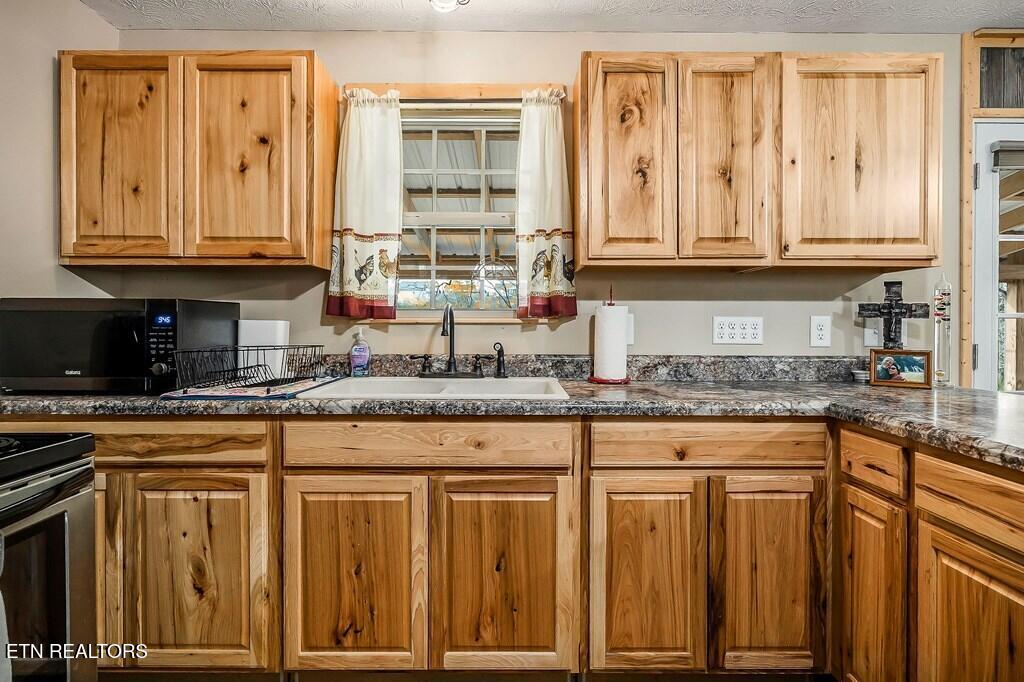 301 W Everett Street Sparta TN 38583