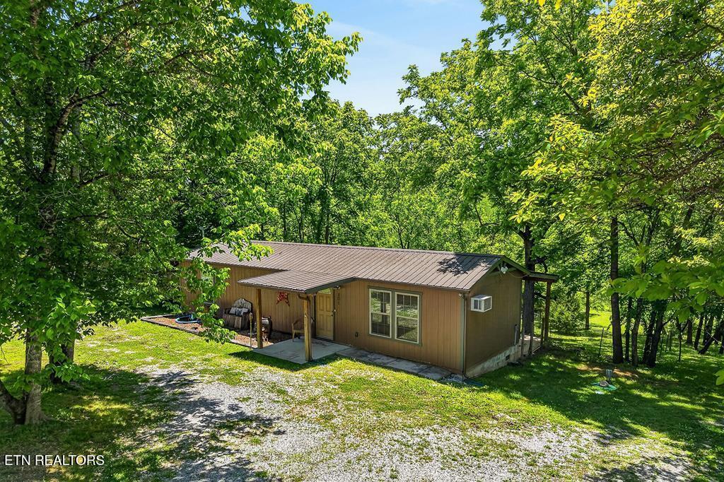 301 W Everett Street Sparta TN 38583