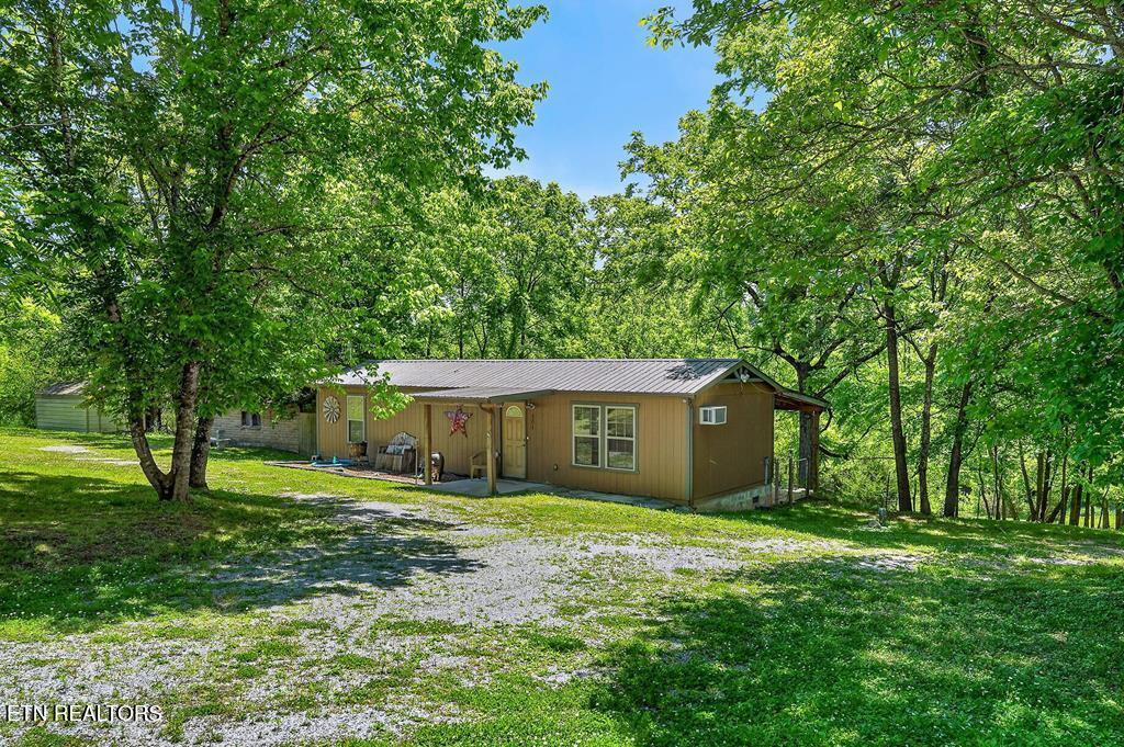 301 W Everett Street Sparta TN 38583