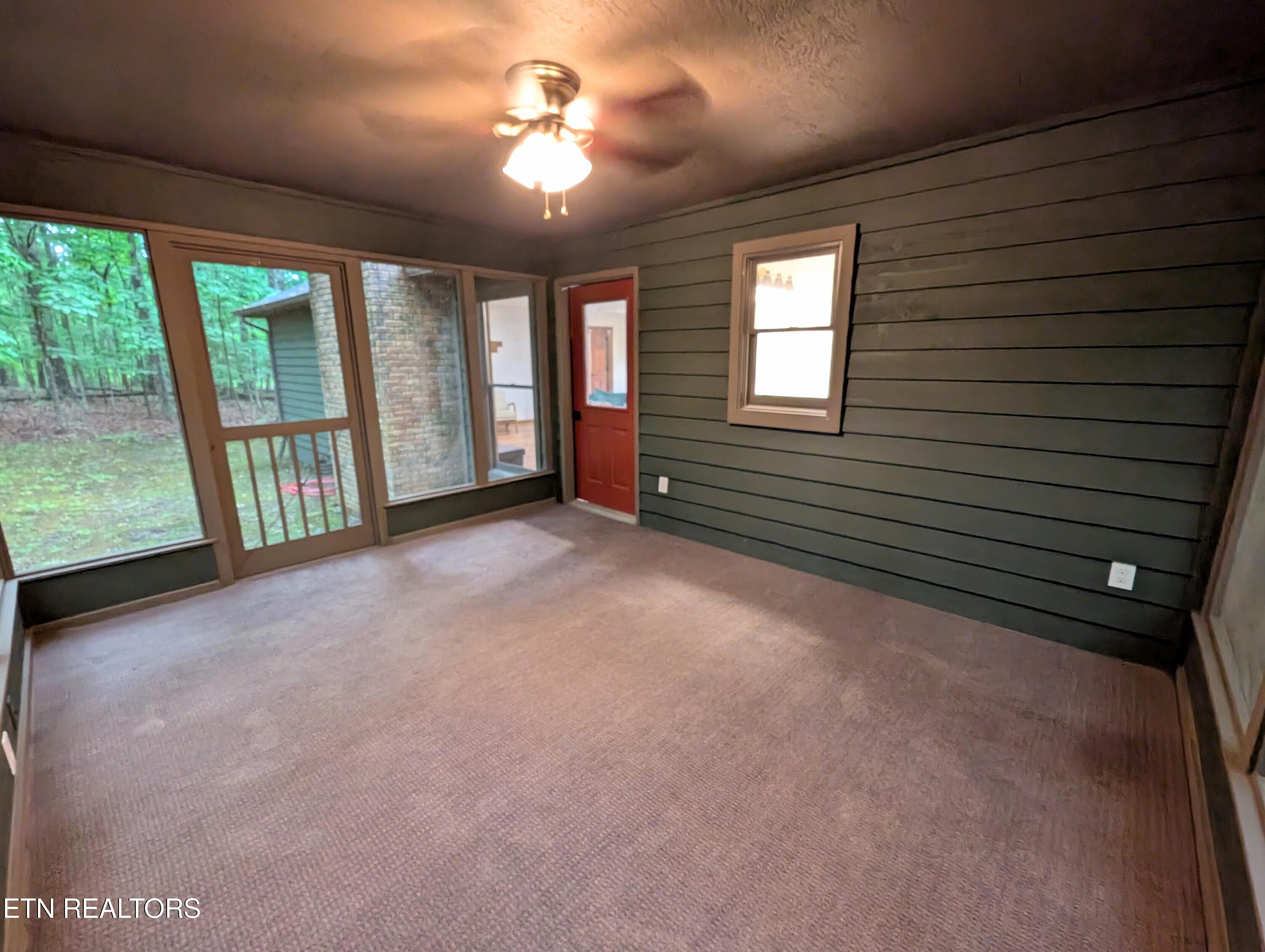 265 Lakewood Drive Crossville TN 38558