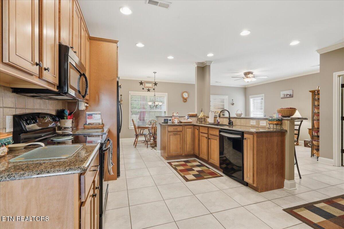 1372 Old Hickory Lane Lenoir City TN 37772