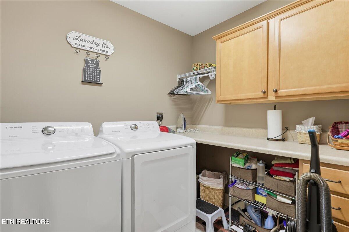 1372 Old Hickory Lane Lenoir City TN 37772