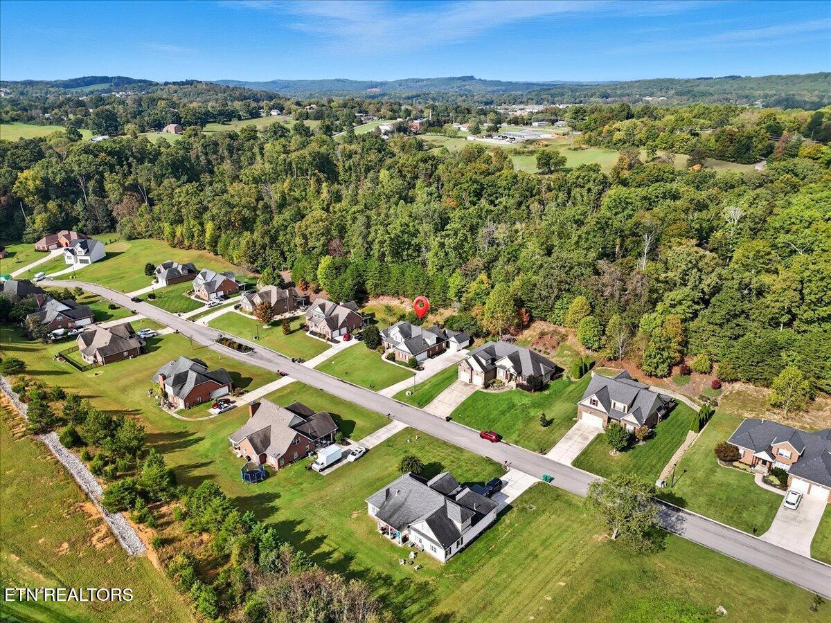 1372 Old Hickory Lane Lenoir City TN 37772