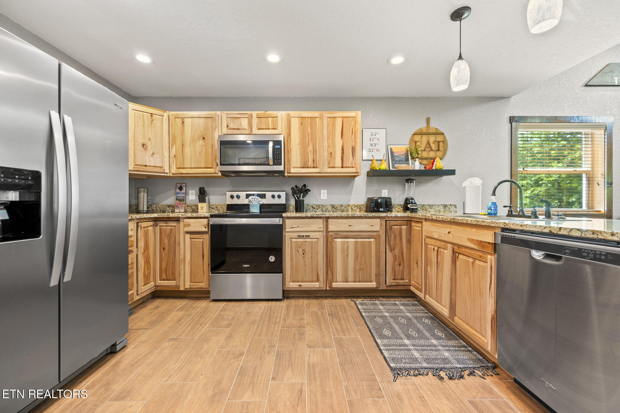 2046 Slippery Rock Circle Pigeon Forge TN 37862
