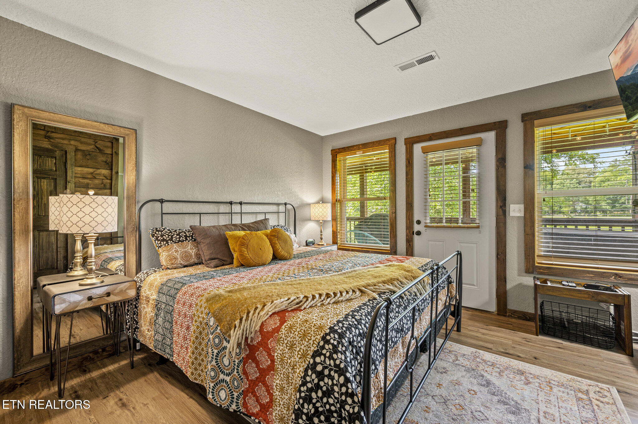 2046 Slippery Rock Circle Pigeon Forge TN 37862