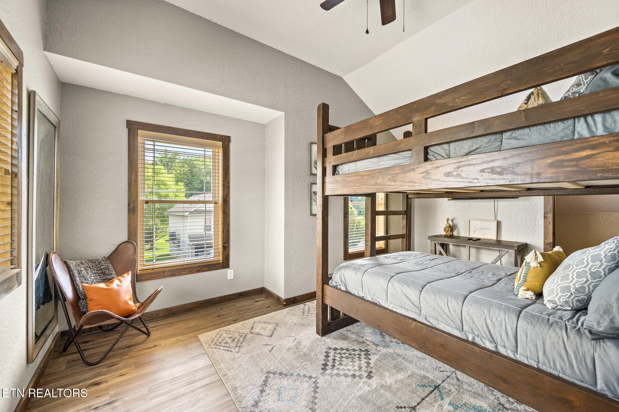 2046 Slippery Rock Circle Pigeon Forge TN 37862