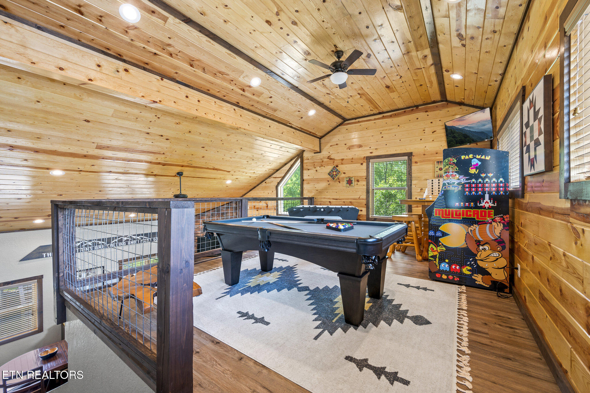 2046 Slippery Rock Circle Pigeon Forge TN 37862