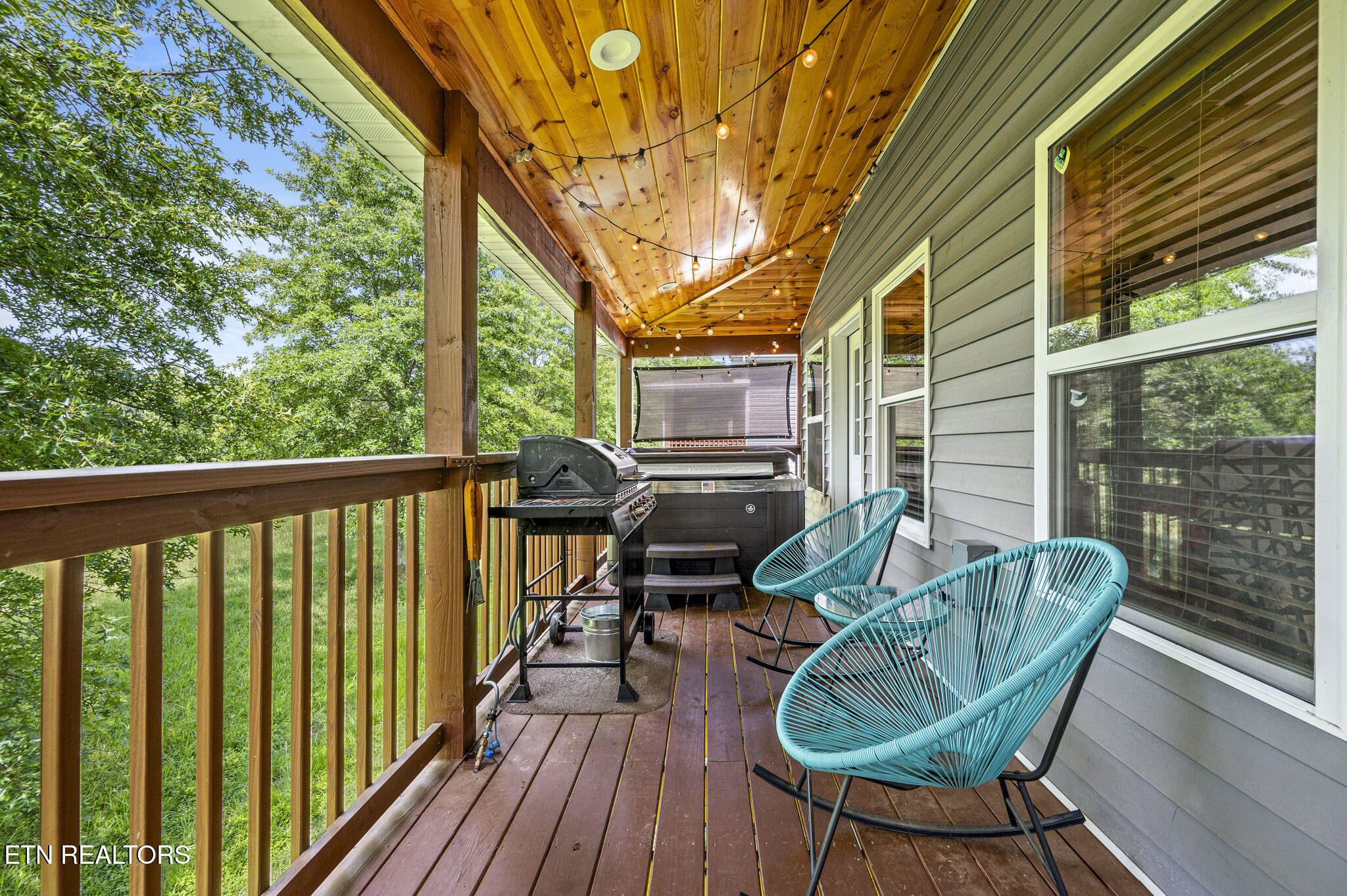 2046 Slippery Rock Circle Pigeon Forge TN 37862
