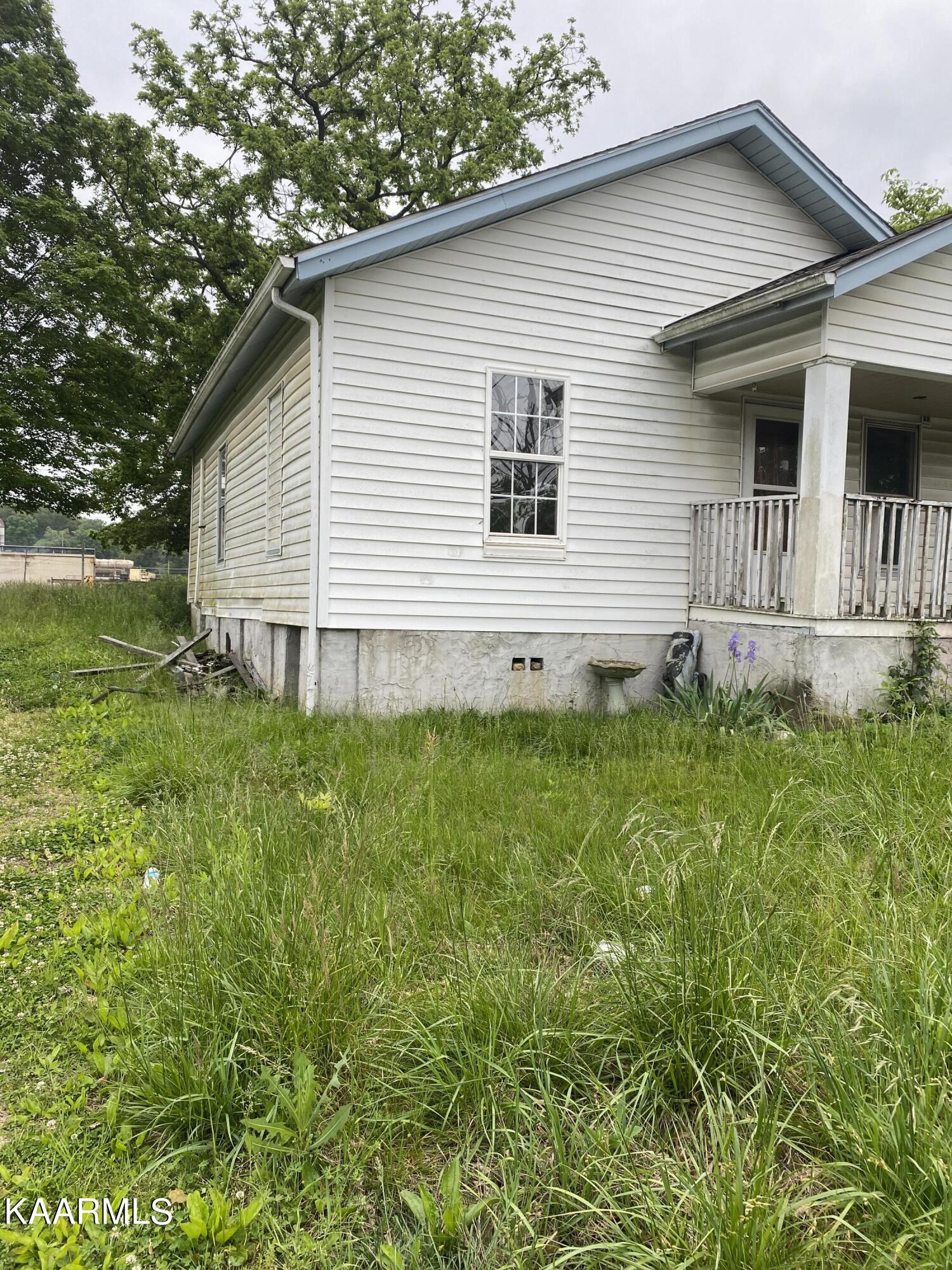 1738 Connecticut Avenue Knoxville TN 37921