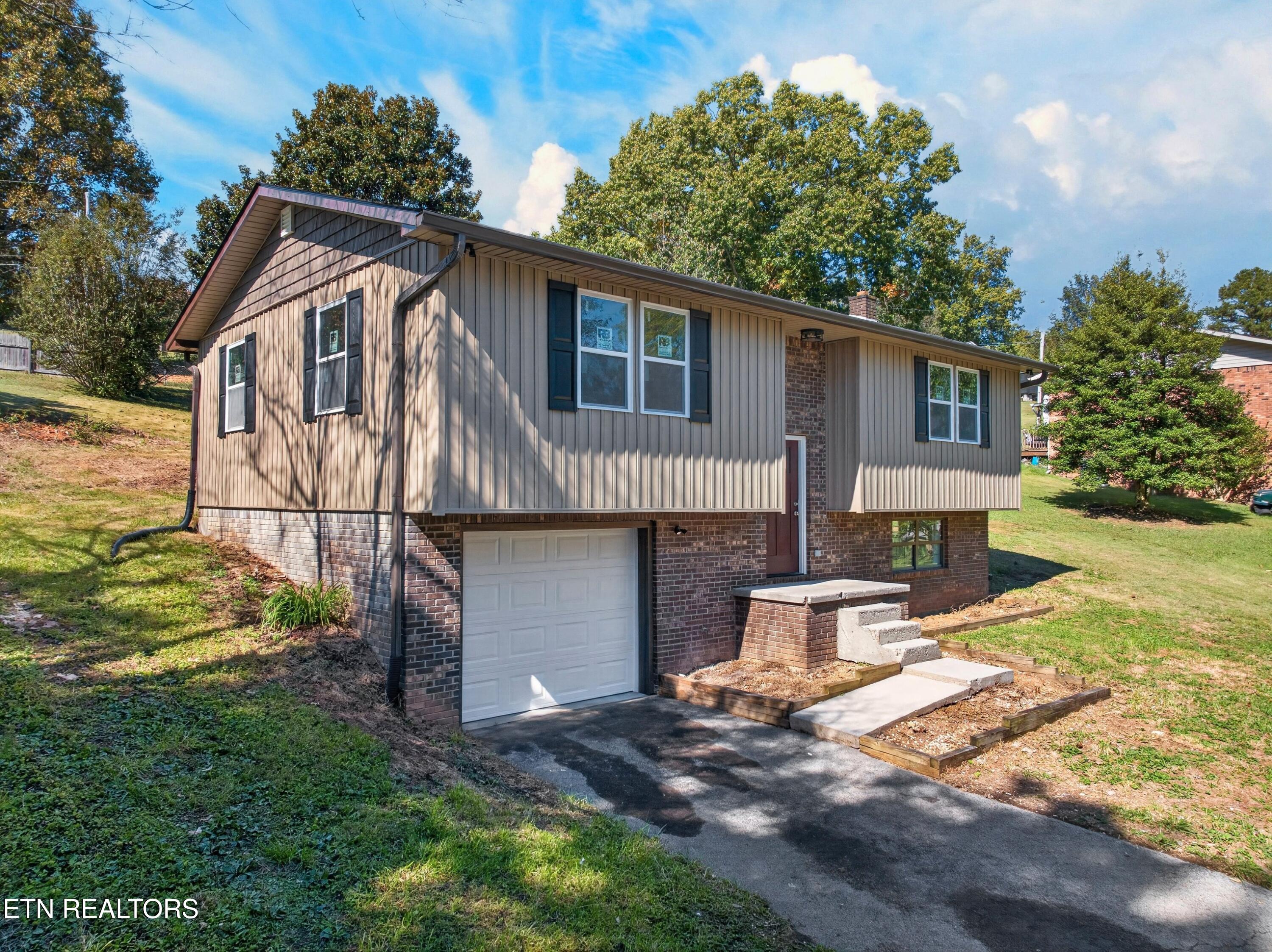 134 Allen Drive Tazewell TN 37879