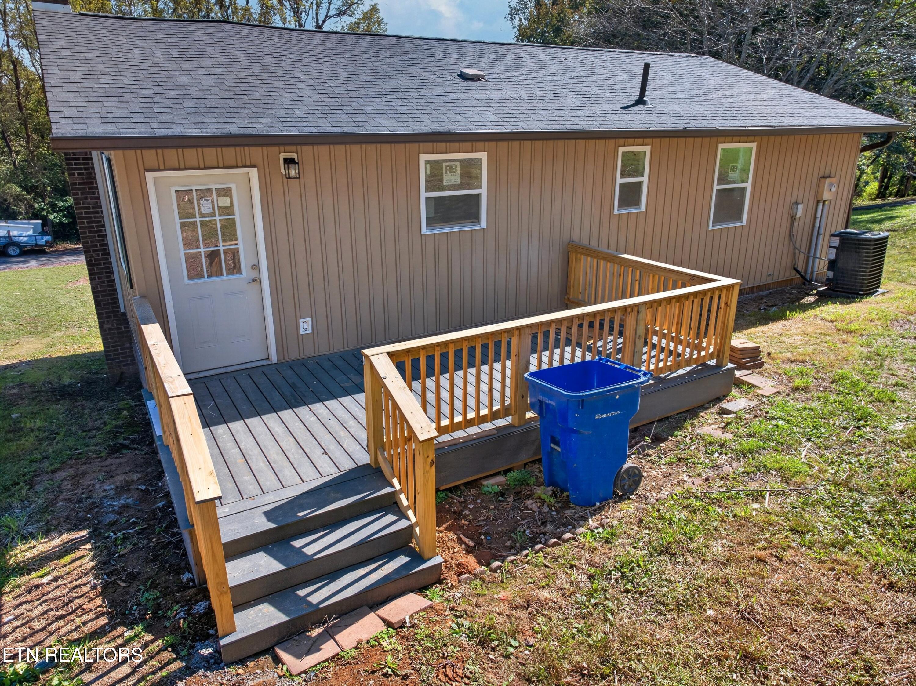 134 Allen Drive Tazewell TN 37879