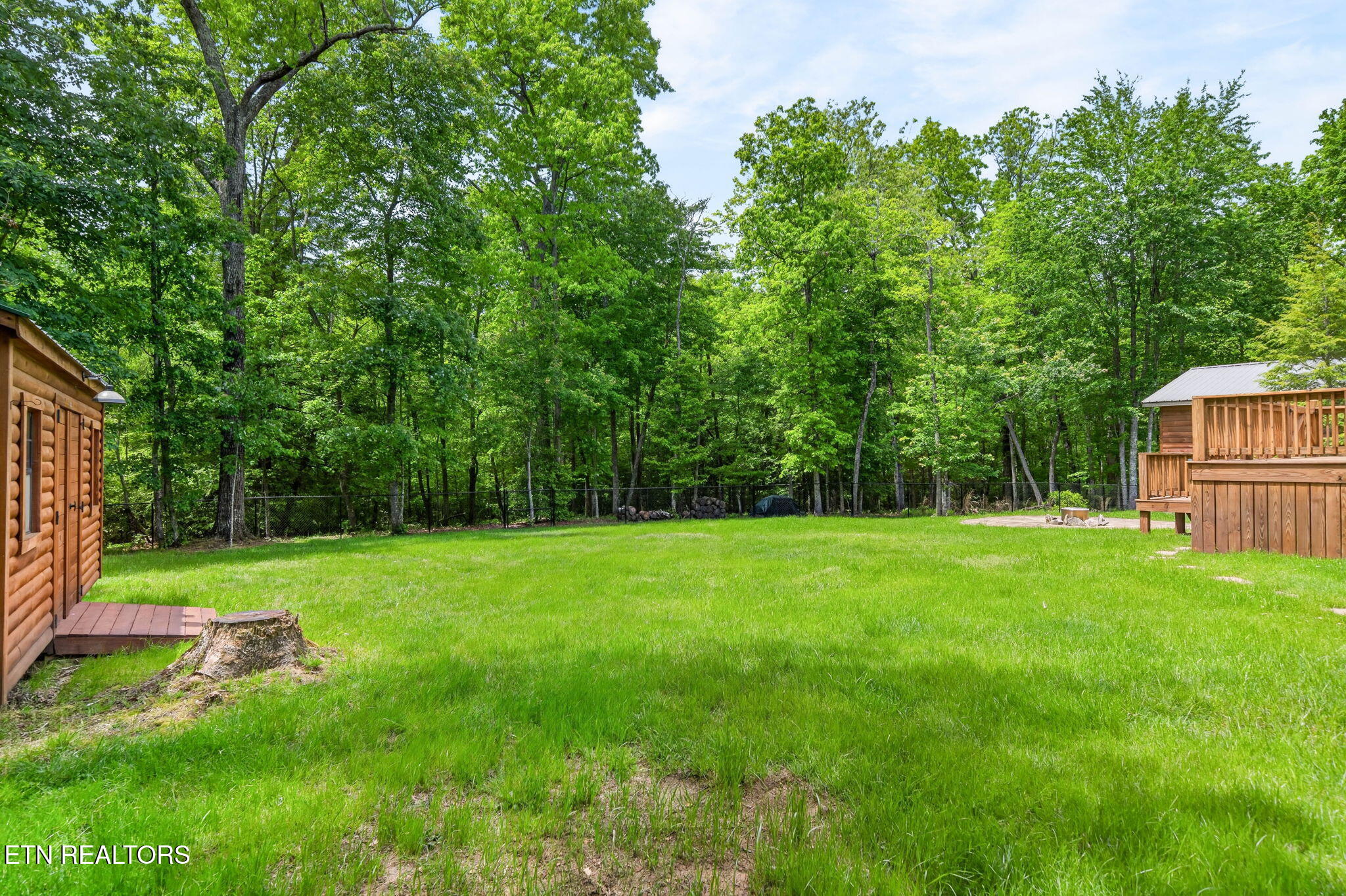 704 White Oak Road Monterey TN 38574