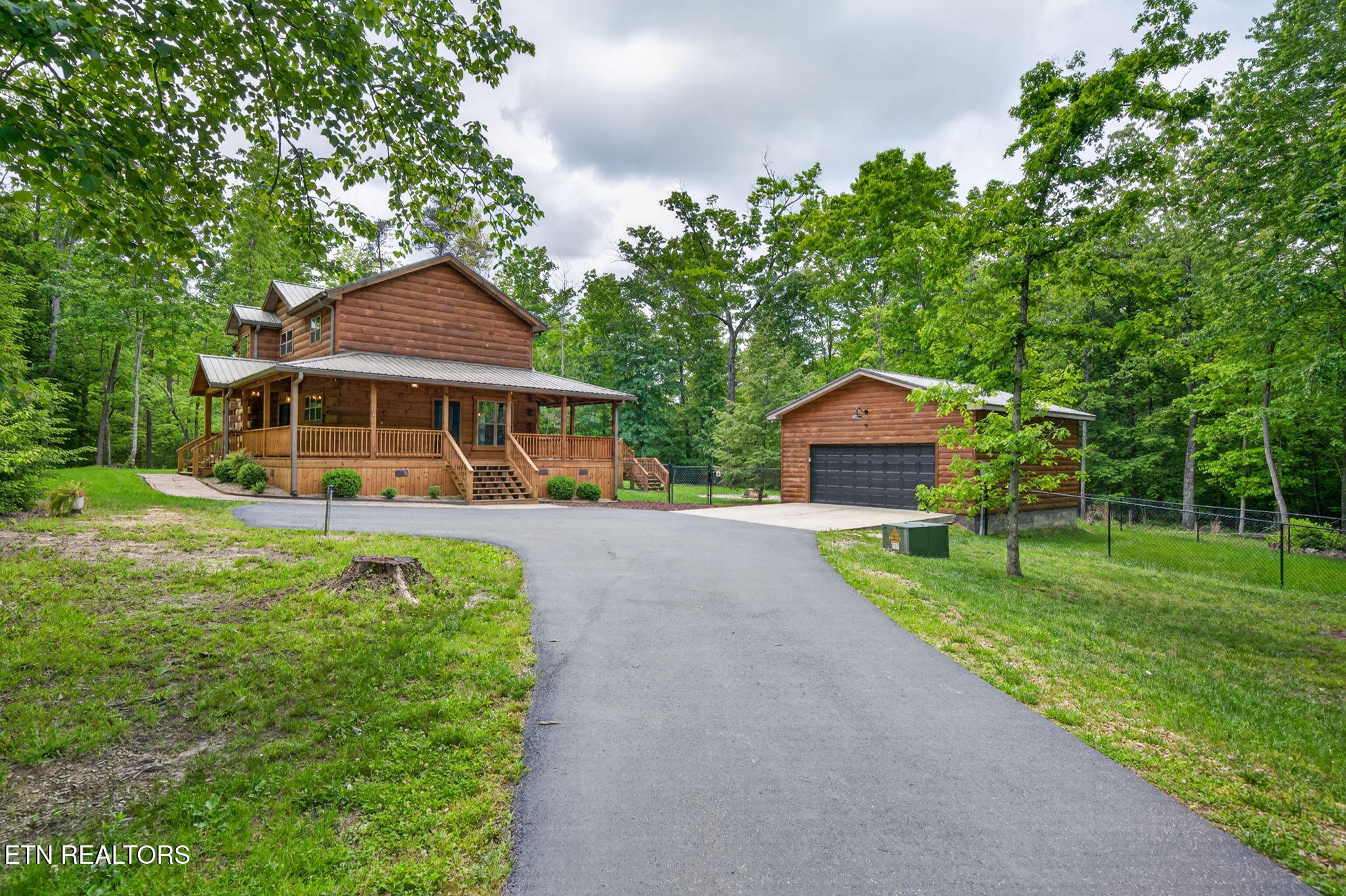 704 White Oak Road Monterey TN 38574