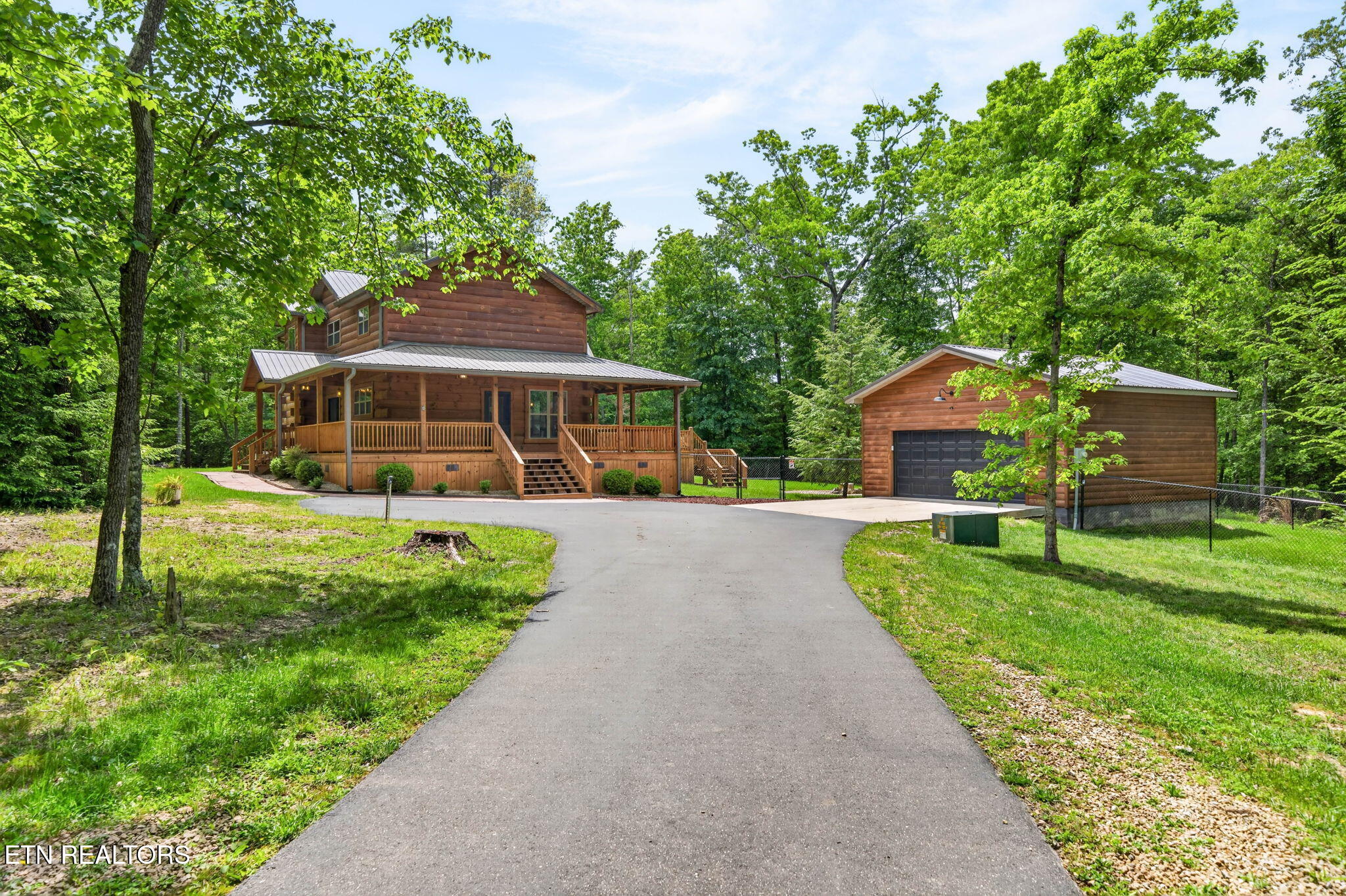 704 White Oak Road Monterey TN 38574