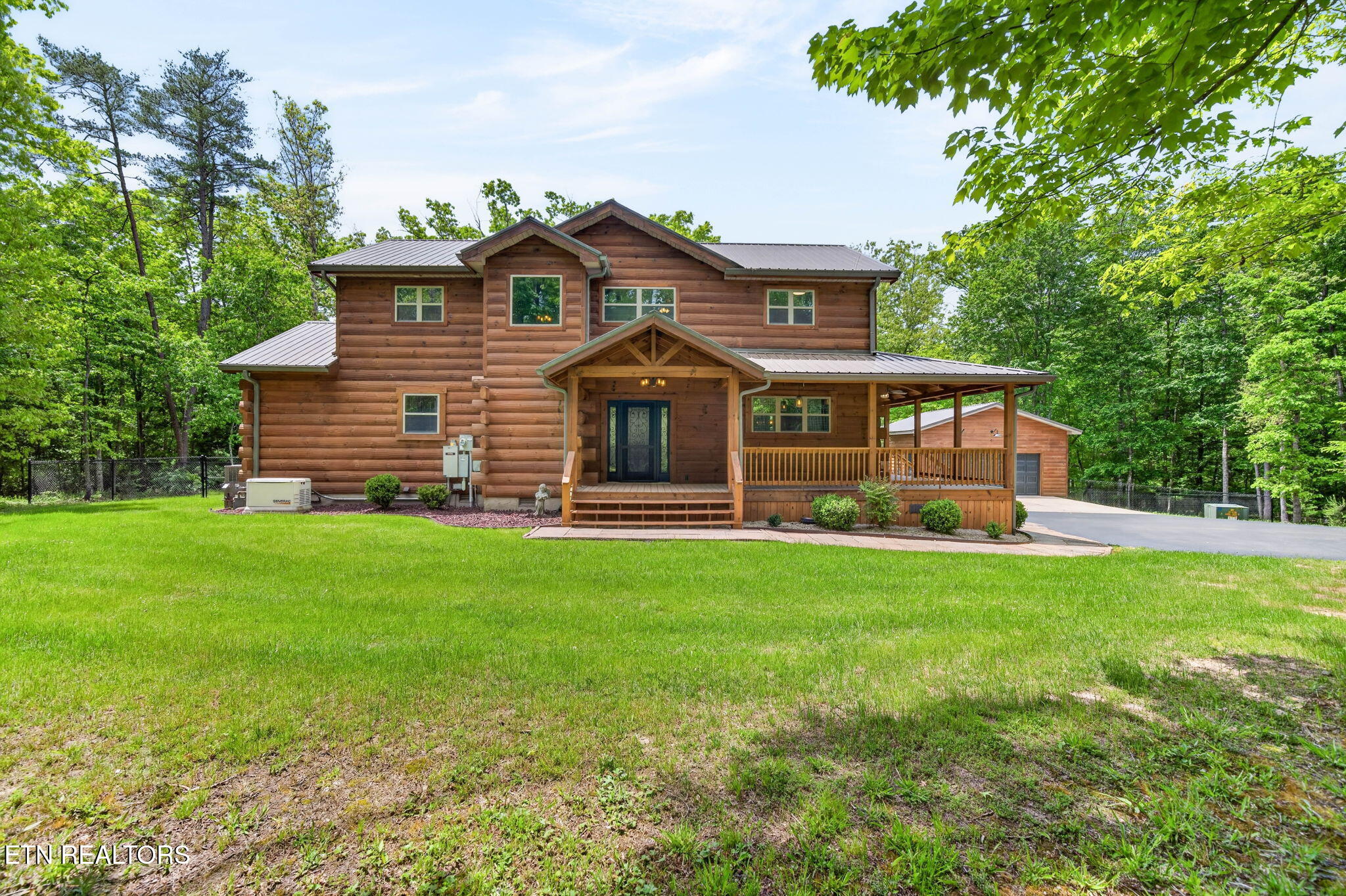 704 White Oak Road Monterey TN 38574